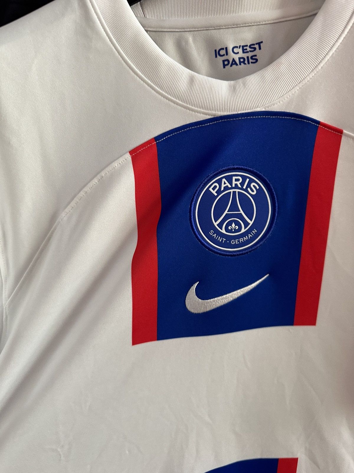 Vintage Vintage Nike psg Paris size XL logo Size US XL / EU 56 / 4 - 2 Thumbnail