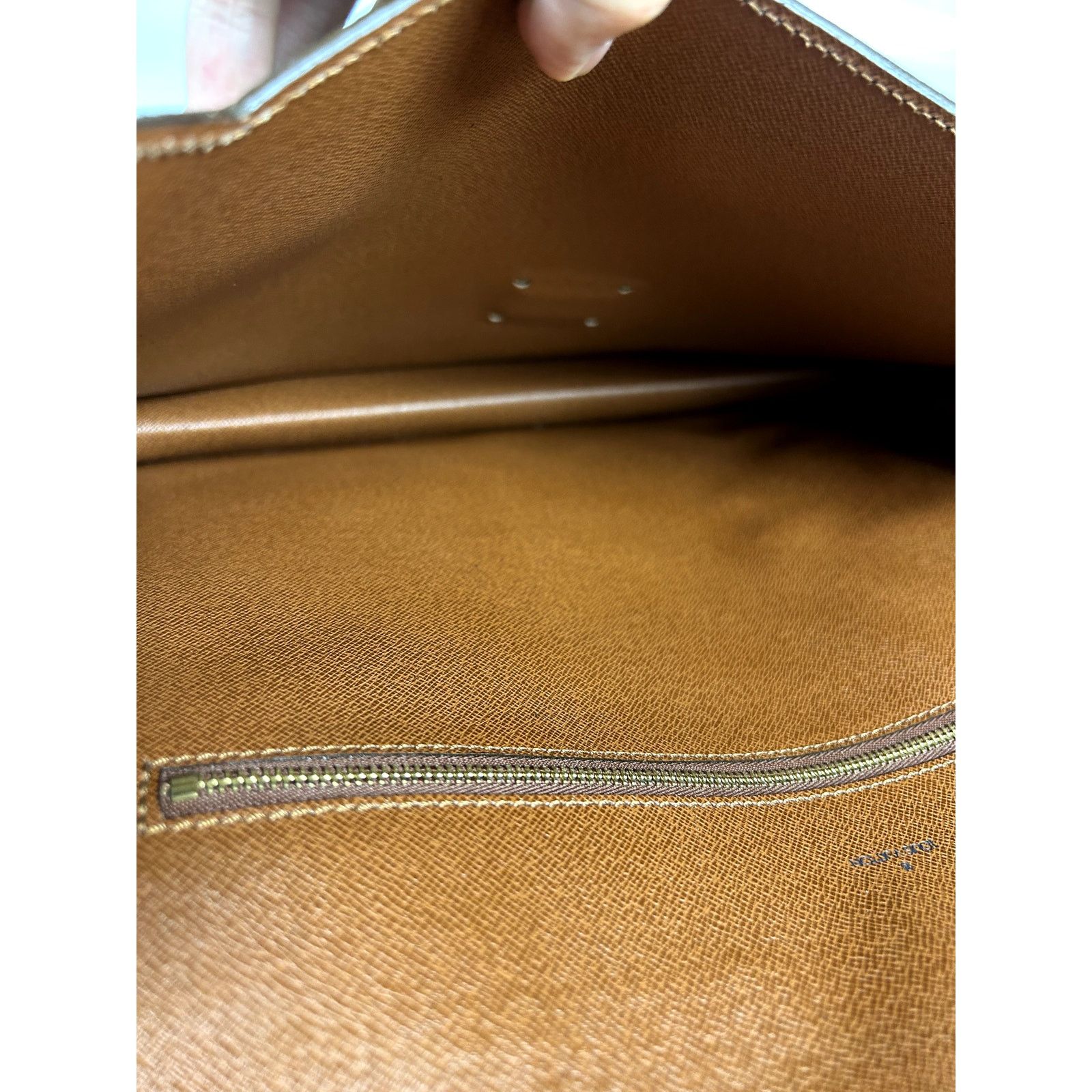 Louis Vuitton Louis Vuitton Monceau Bag Size ONE SIZE - 14 Thumbnail