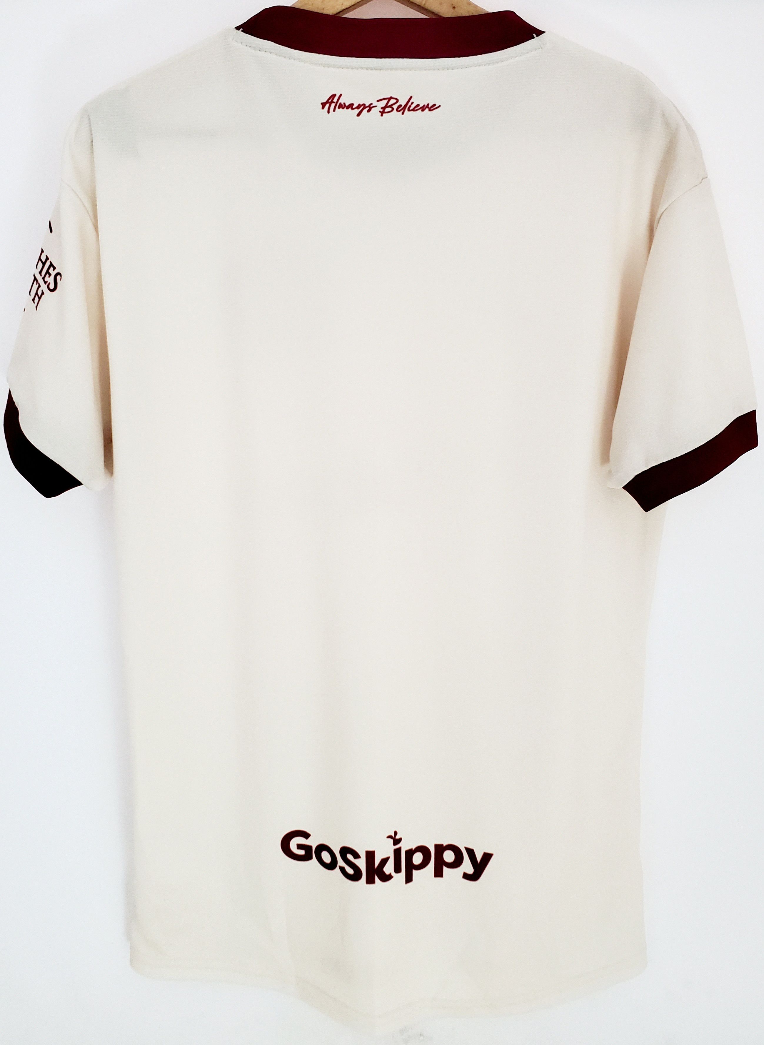O'Neills Bristol City 2024-25 Away soccer jersey new condition S,M Size US S / EU 44-46 / 1 - 6 Thumbnail
