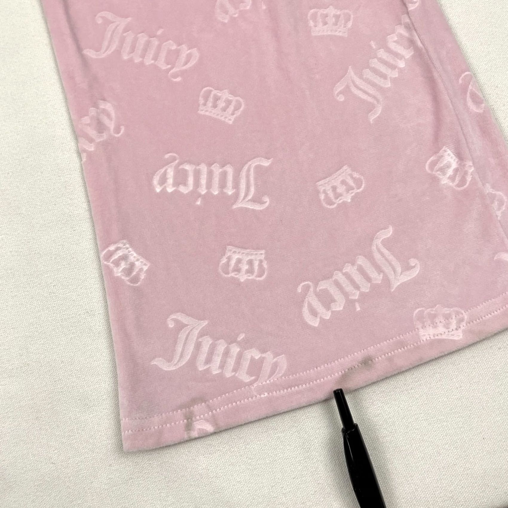 Juicy Couture Juicy Couture Pajama Pants Womens XL Pink Velour Wide Embossed Logo Sleepwear Size 40" / US 18 - 7 Thumbnail