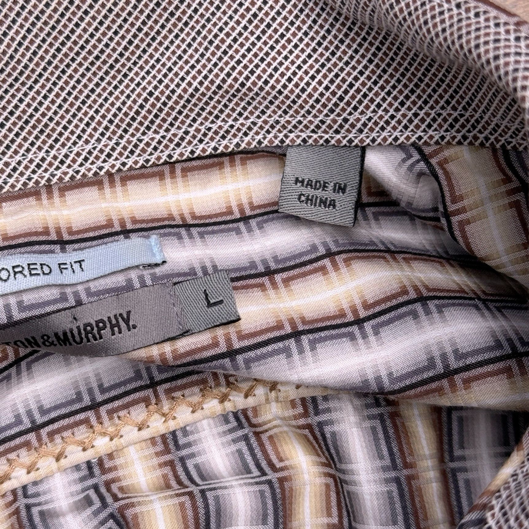 Johnston & Murphy Johnston & Murphy Shirt Mens Large Tan Geometric Button Up Slim Fit Long Sleeve Brown cotton Button-Up Size US L / EU 52-54 / 3 - 7 Thumbnail