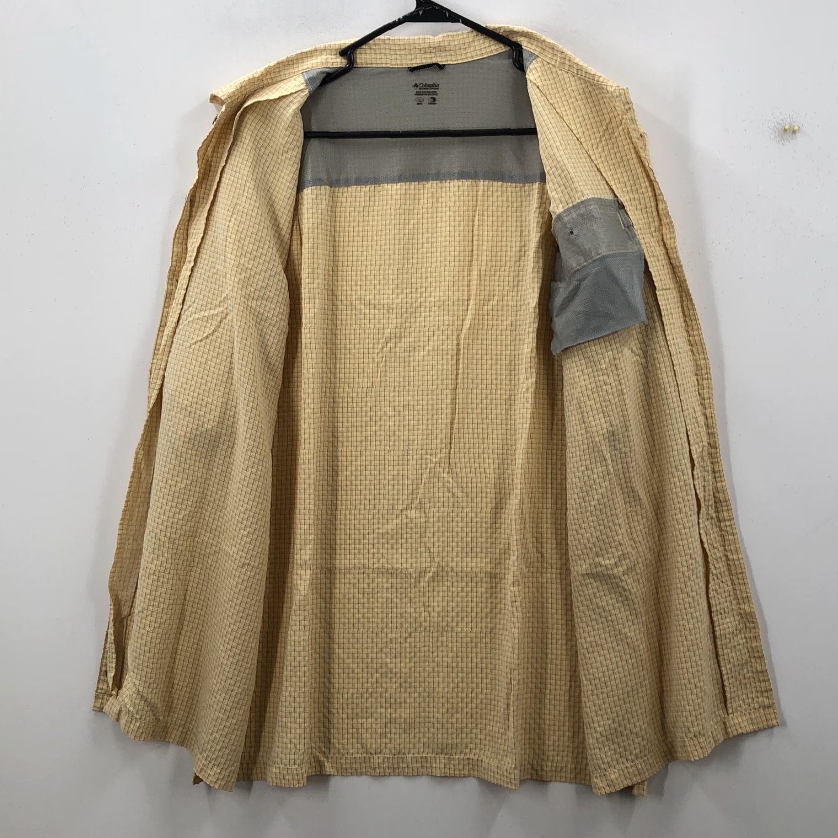 Vintage Columbia Mens Shirt Button Up Casual Short Sleeves Yellow Check Collared Size L Size US L / EU 52-54 / 3 - 5 Thumbnail