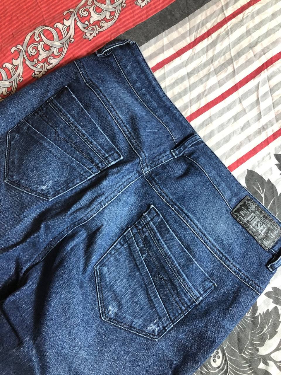 Diesel × Japanese Brand Crazy Crash Dirty Baggy Faded Jean Japan Avant Garde Style Size US 27 - 14 Thumbnail