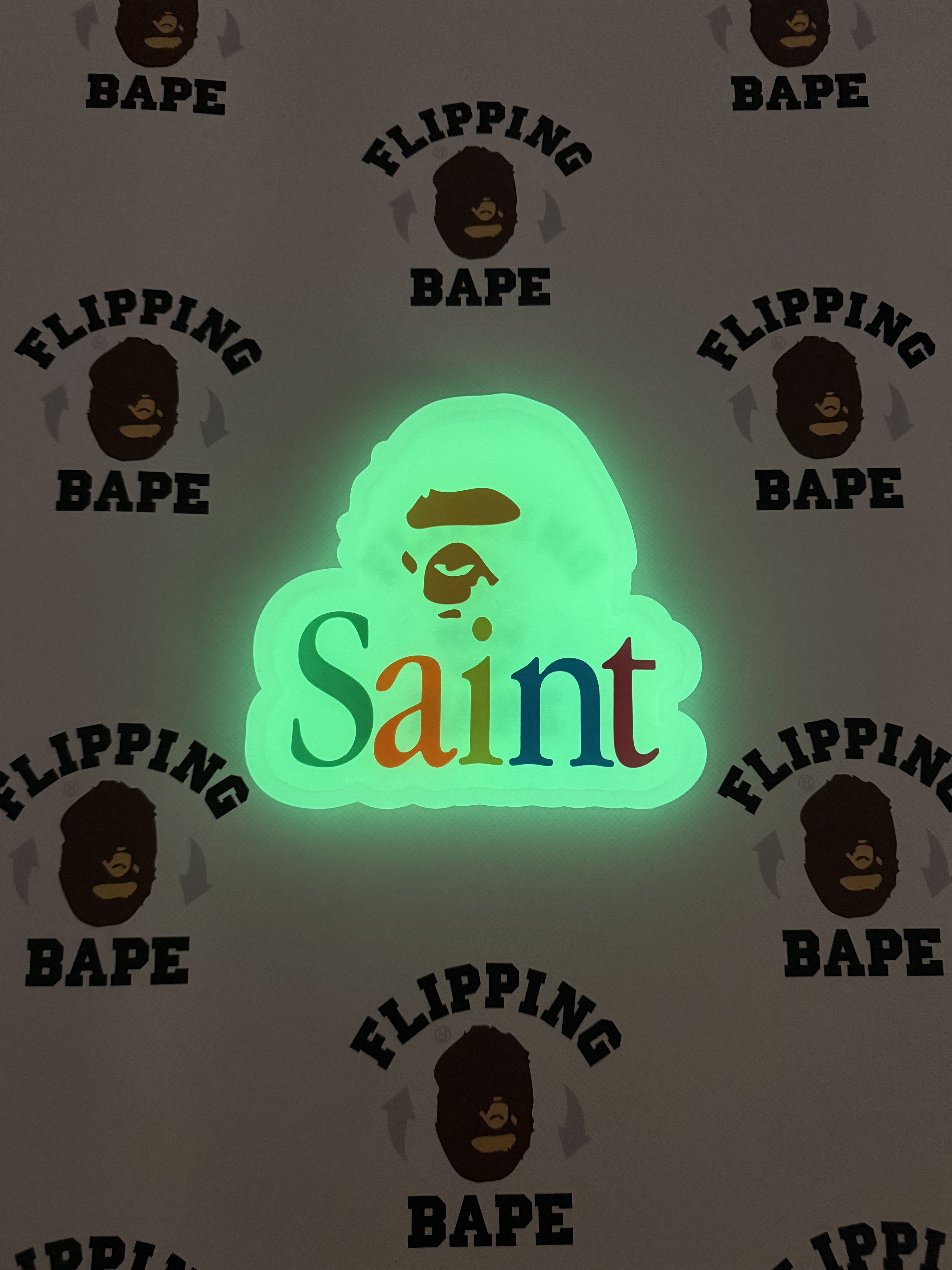 Bape × Saint Michael BAPE X SAINT MXXXXXX GLOW IN THE DARK TRAY Size ONE SIZE - 3 Thumbnail