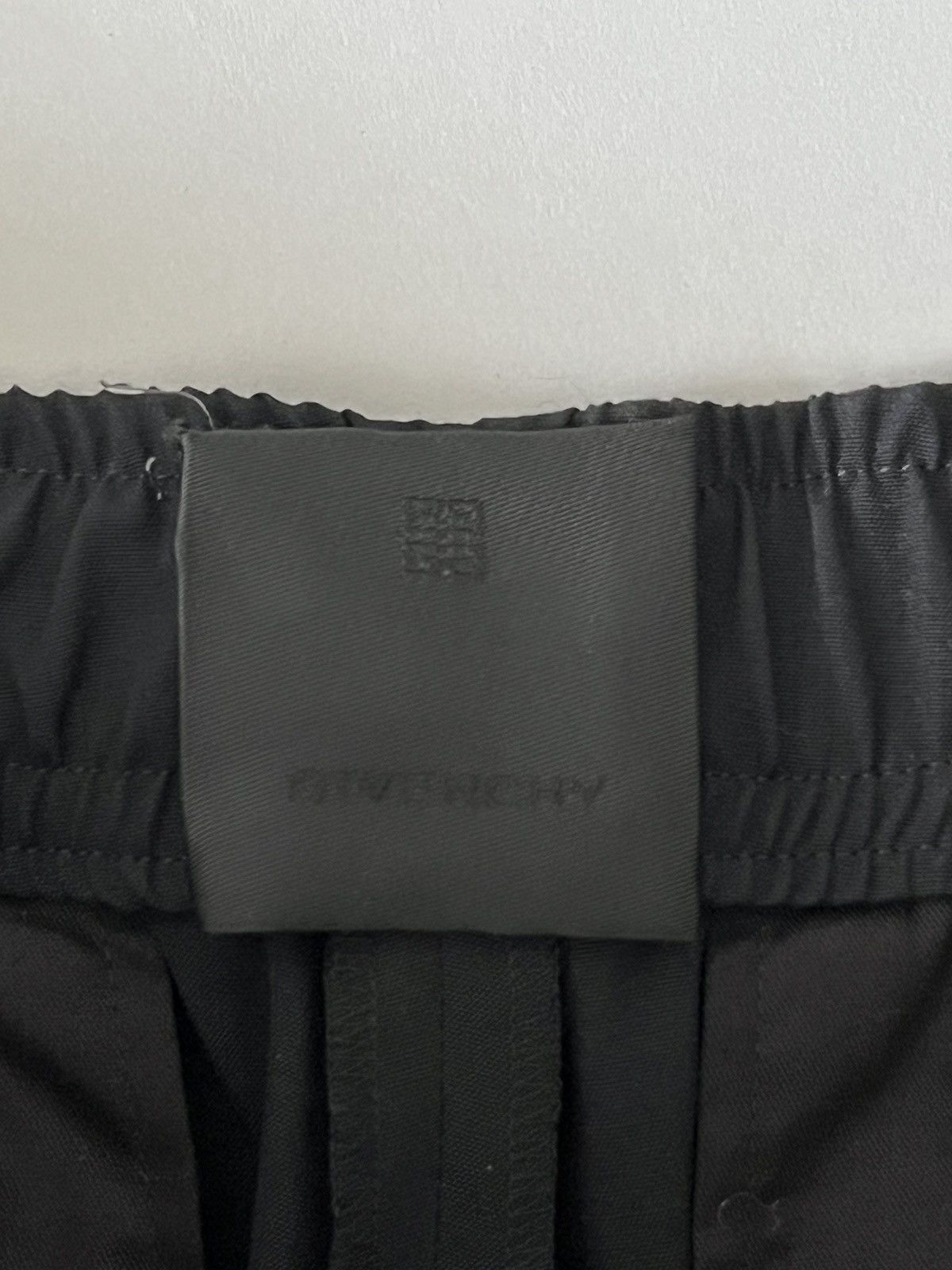 Givenchy Givenchy Ripped Wool Trousers Size US 34 / EU 50 - 10 Thumbnail