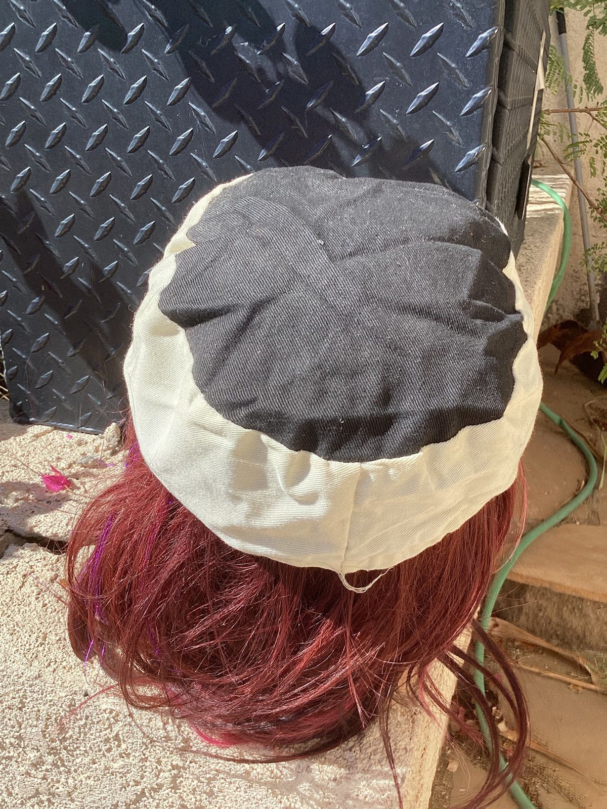 Band Tees Vintage 1980s Mötley Crüe white and black red logo band hat. Size ONE SIZE - 3 Thumbnail