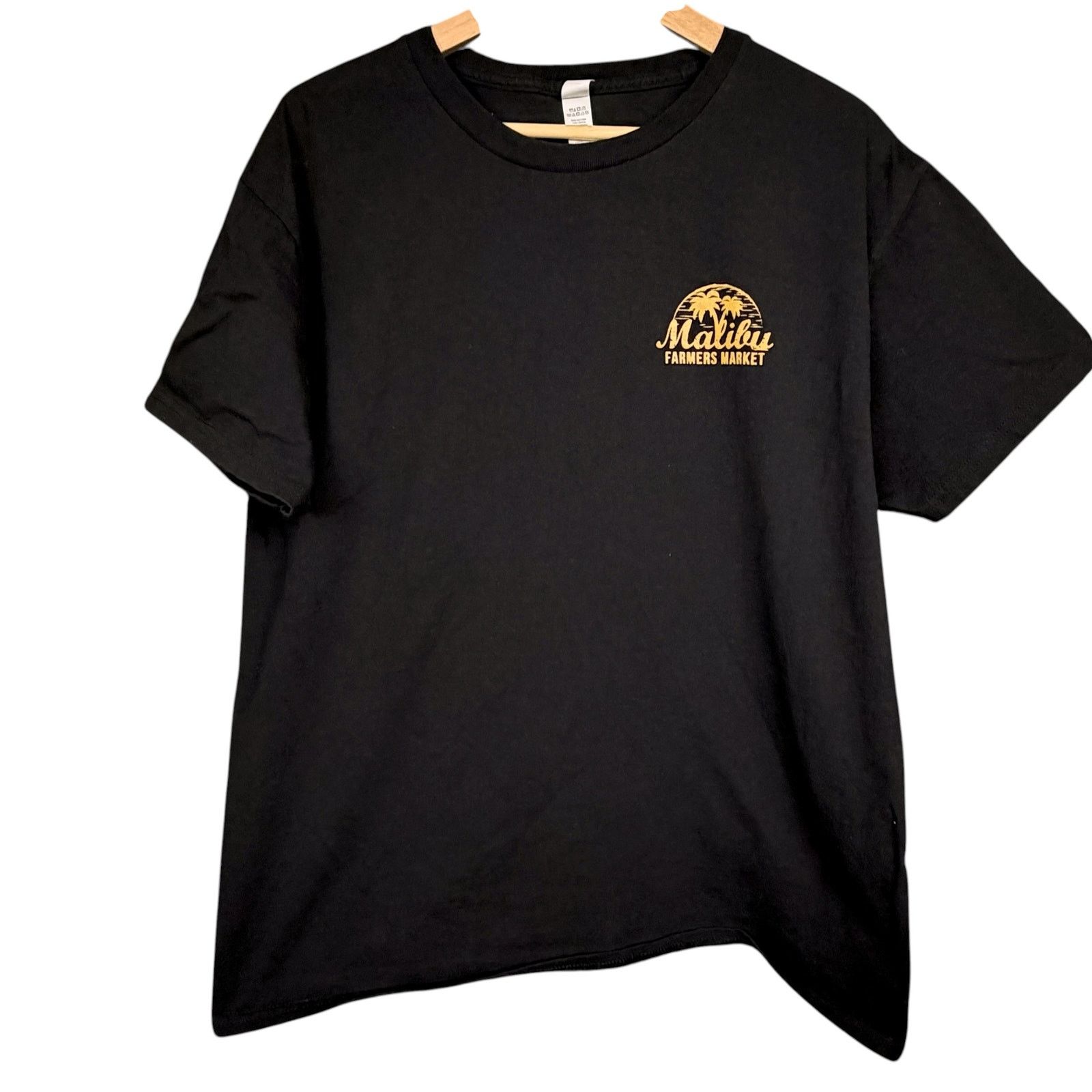 Hanes Malibu Farmers Market Mens Large 100% Cotton Black T Shirt Size US L / EU 52-54 / 3 - 7 Thumbnail