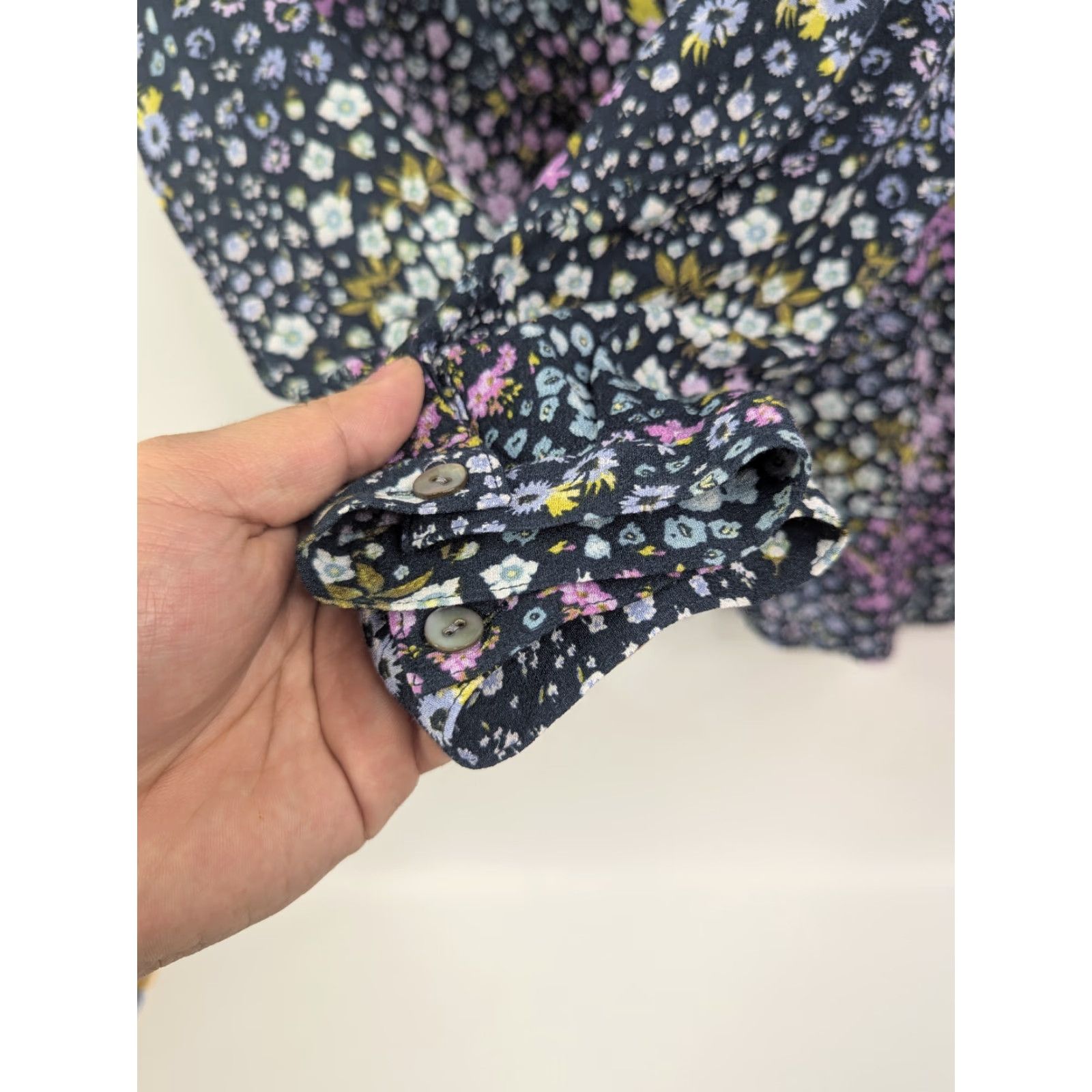 J. Jill J Jill Button Purple Floral Tunic Top Womens M Long Sleeve Boho Rayon Shirt Size M / US 6-8 / IT 42-44 - 3 Thumbnail