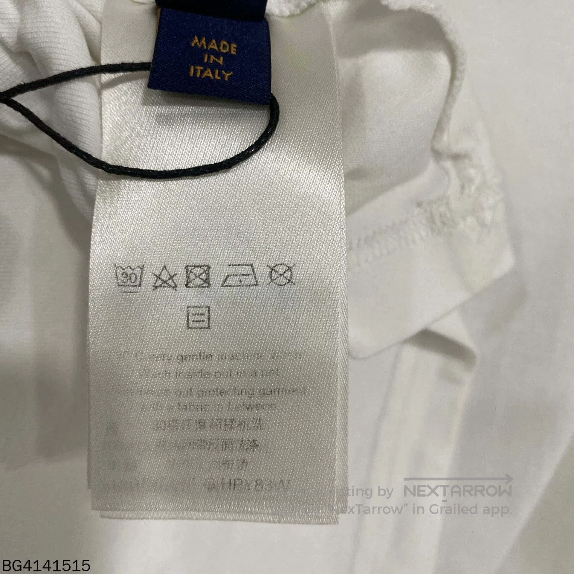 Louis Vuitton Louis Vuitton Peace Dove Logo T. Size US L / EU 52-54 / 3 - 4 Thumbnail