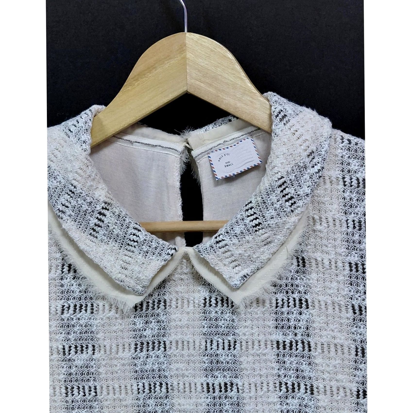 Anthropologie Anthropologie Collared Knit Blue White Short Sleeve Striped Women S Top Size S / US 4 / IT 40 - 3 Thumbnail