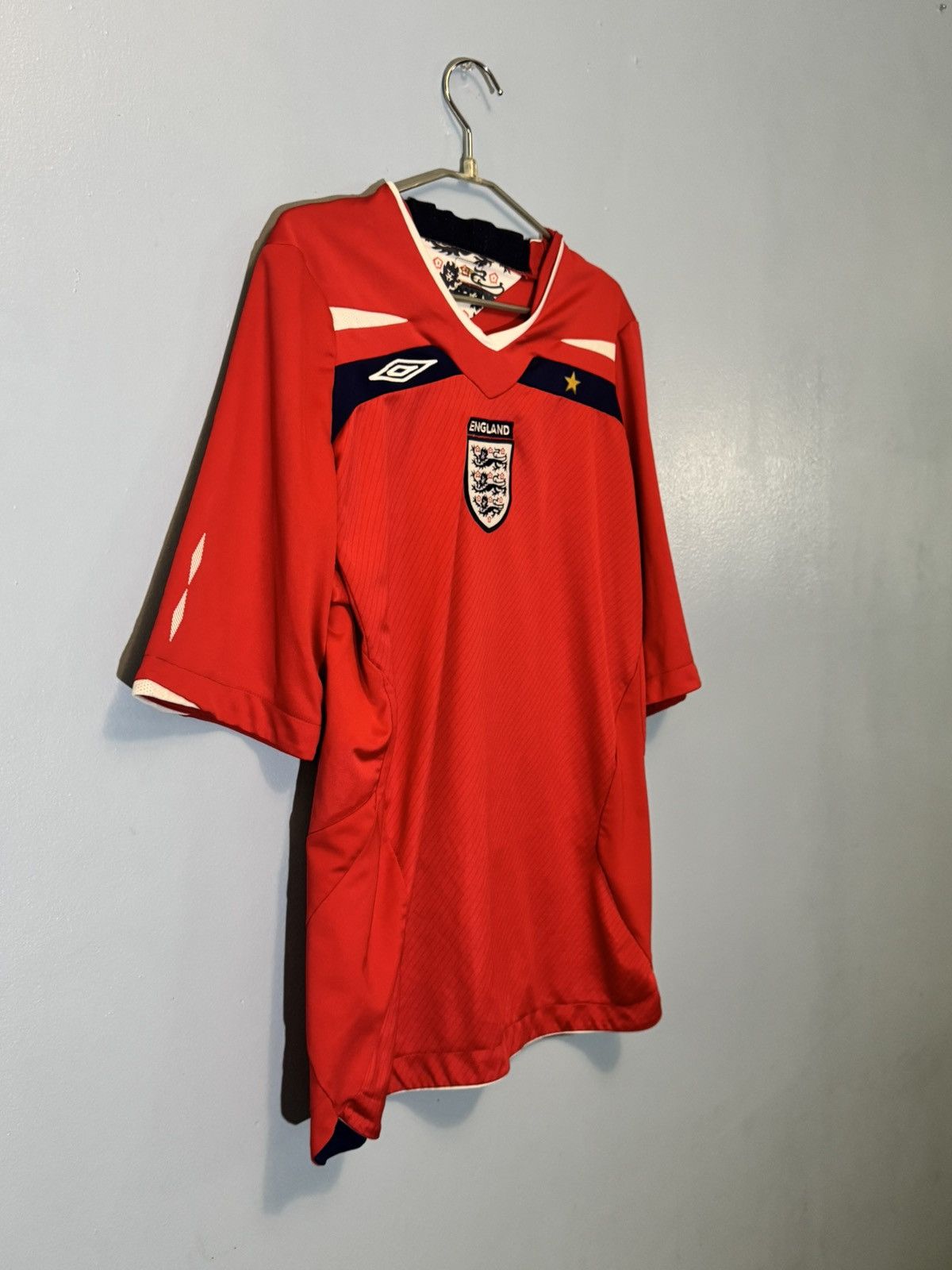 Umbro Umbro England soccer away jersey 08/10 Size US M / EU 48-50 / 2 - 2 Thumbnail