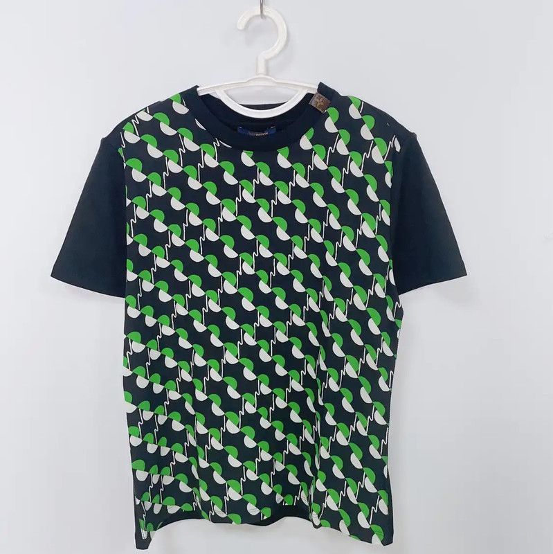 Louis Vuitton Louis Vuitton Black Cotton Women's T-Shirt 0089 Size S / US 4 / IT 40 - 1 Thumbnail