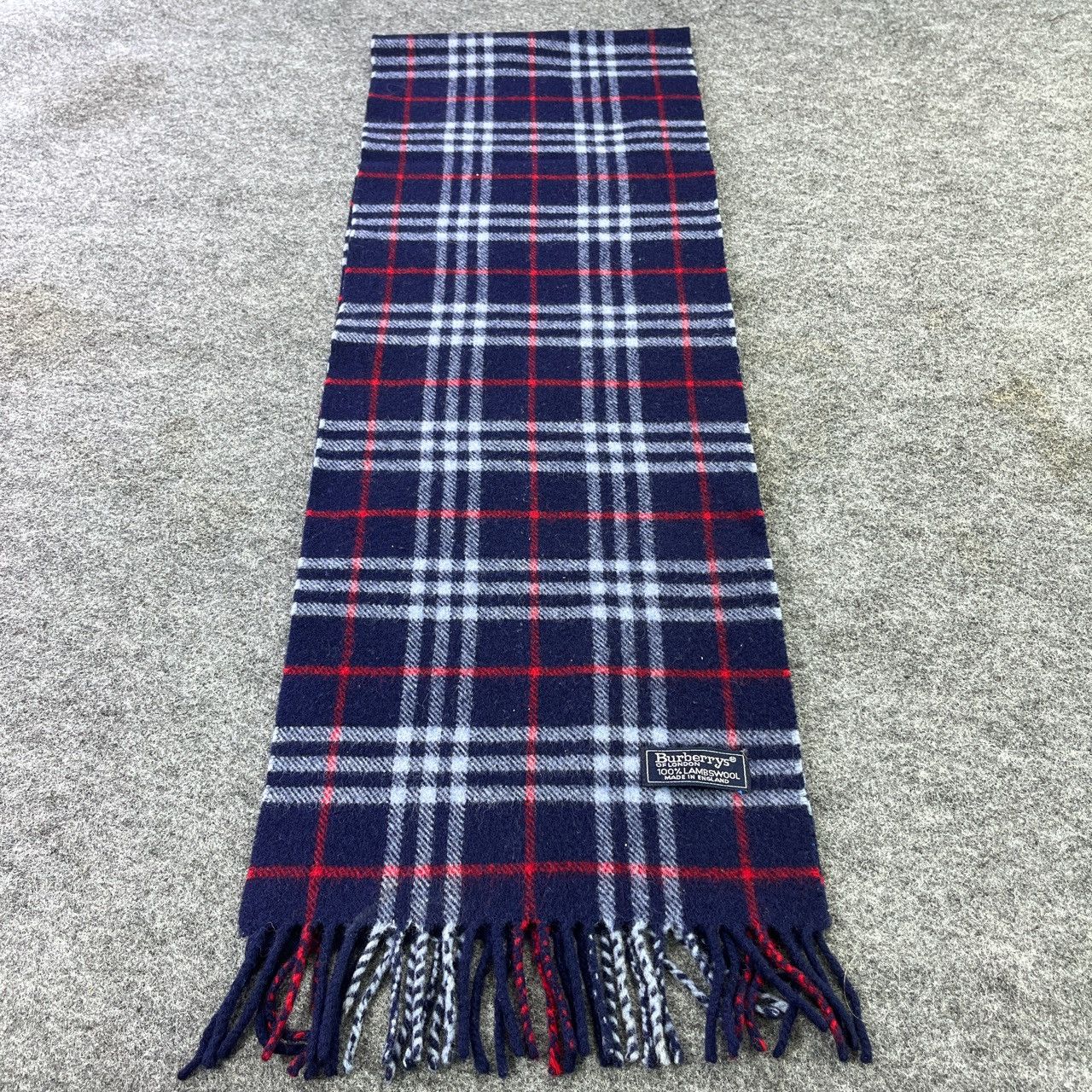 Burberry Burberrys Scarf / Muffler / Neckwear T648 Size ONE SIZE - 1 Thumbnail