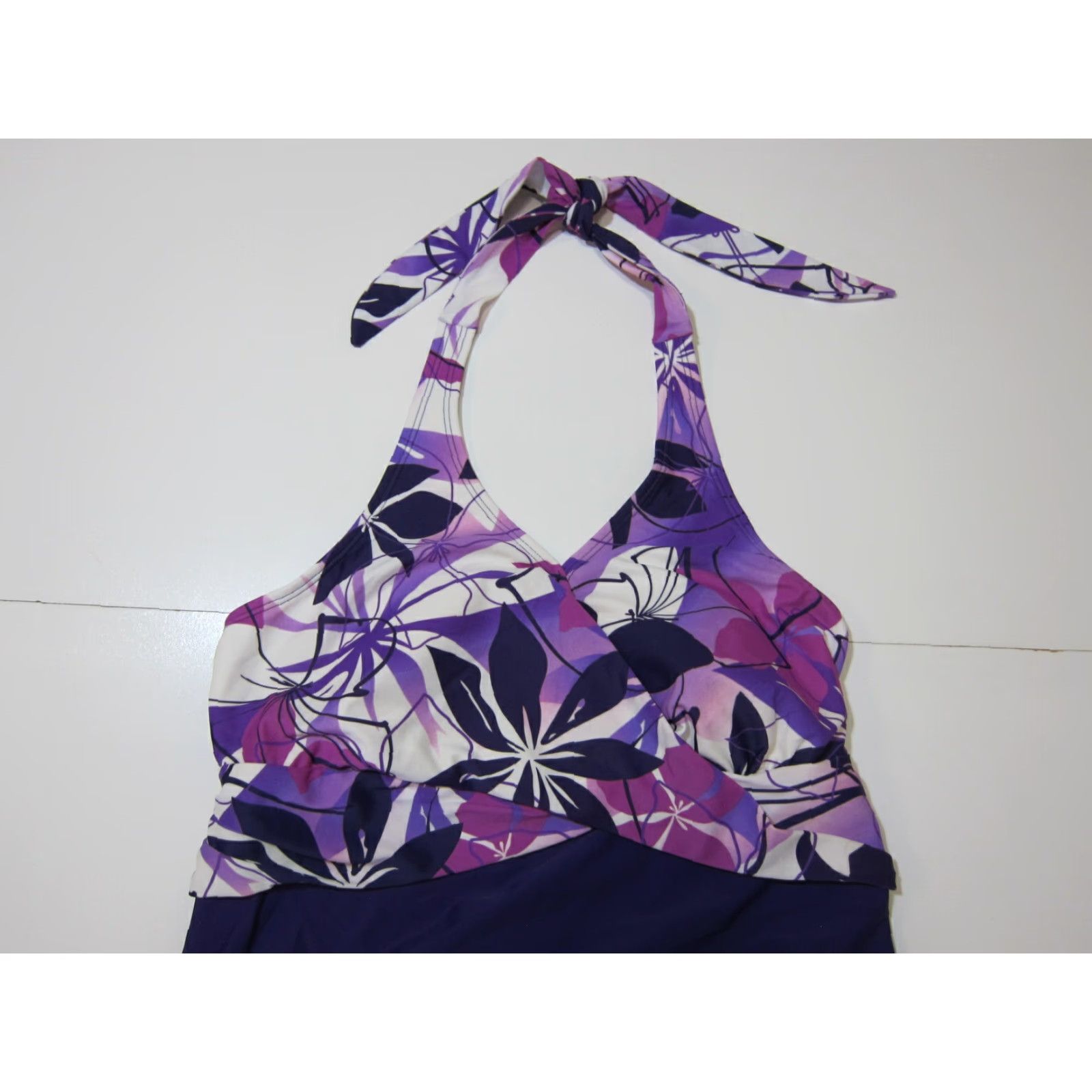 Catalina VINTAGE Catalina Purple White Hawaiian Floral Halter One Piece Swimsuit Women Size 1X/16 Size ONE SIZE - 3 Thumbnail