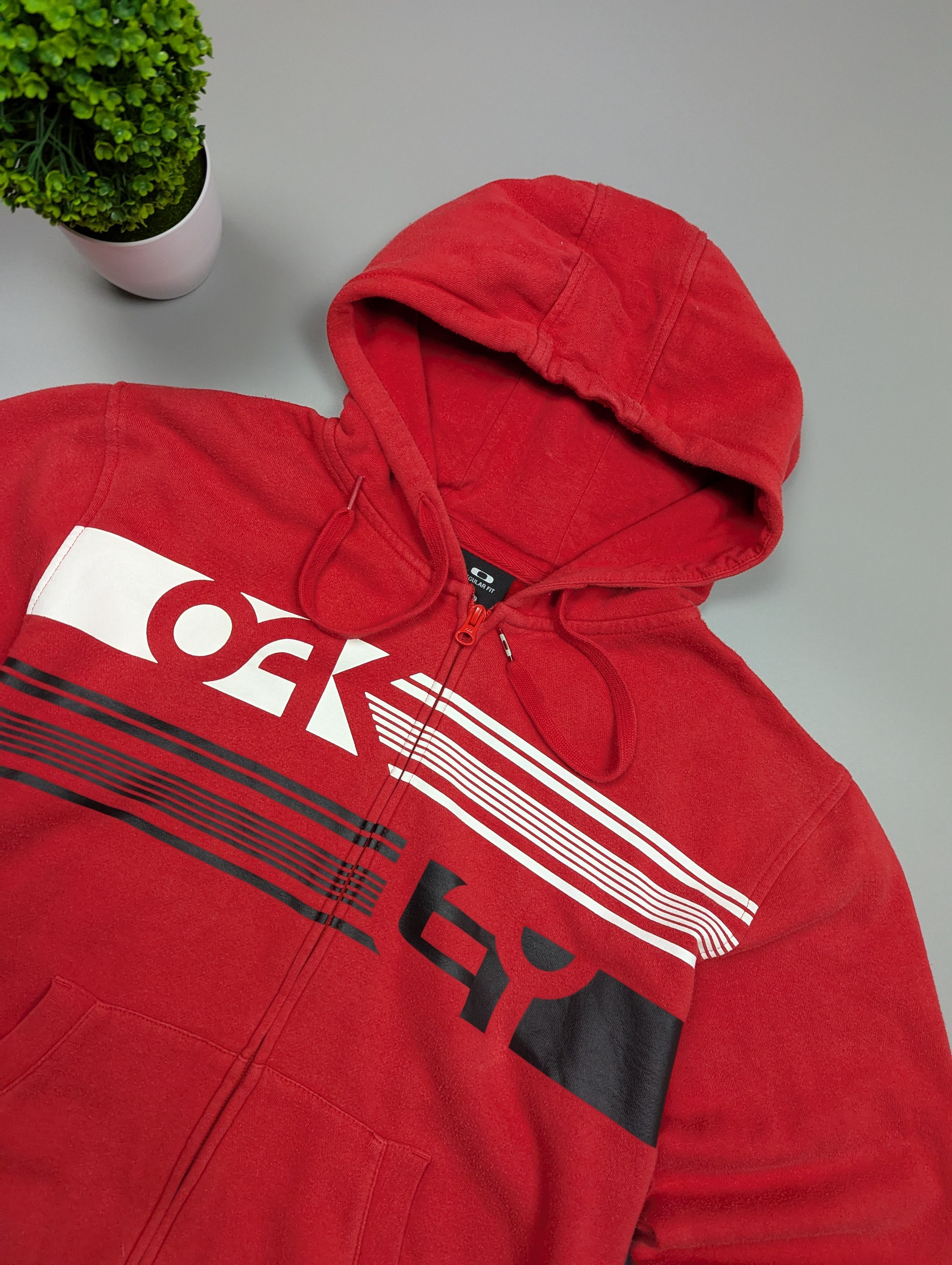 Oakley × Vintage Oakley Vintage Mens Skater Graphic Logo Full Zip Red Hoodie Size US L / EU 52-54 / 3 - 4 Thumbnail