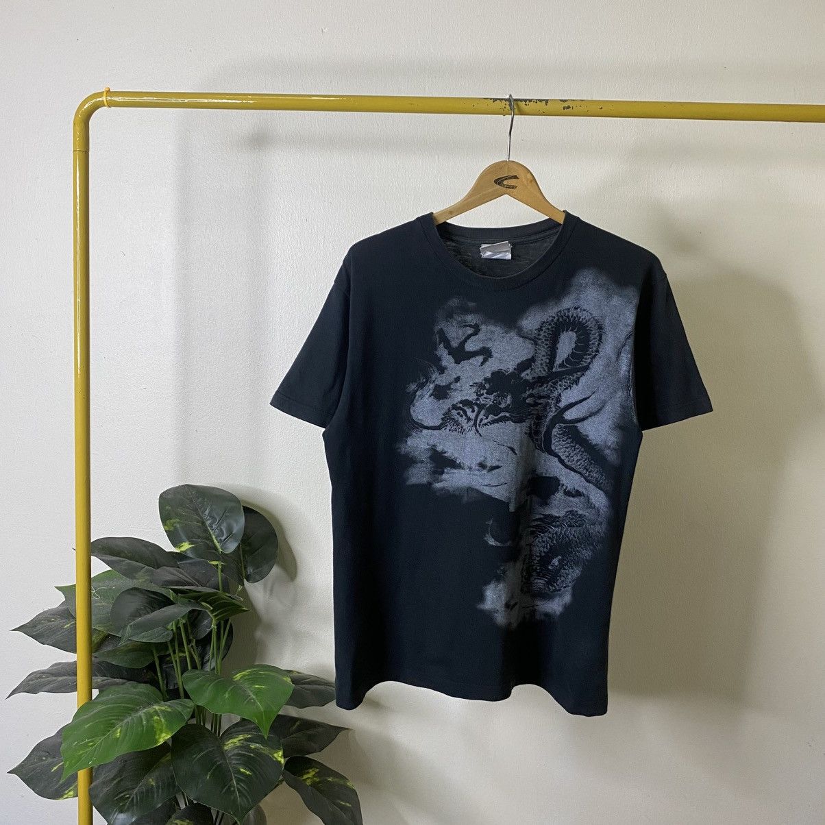Beams Japan Dragon Graphic Sukajan Ed Hardy Karakuri Tamashii Style Tee Size US M / EU 48-50 / 2 - 1 Thumbnail