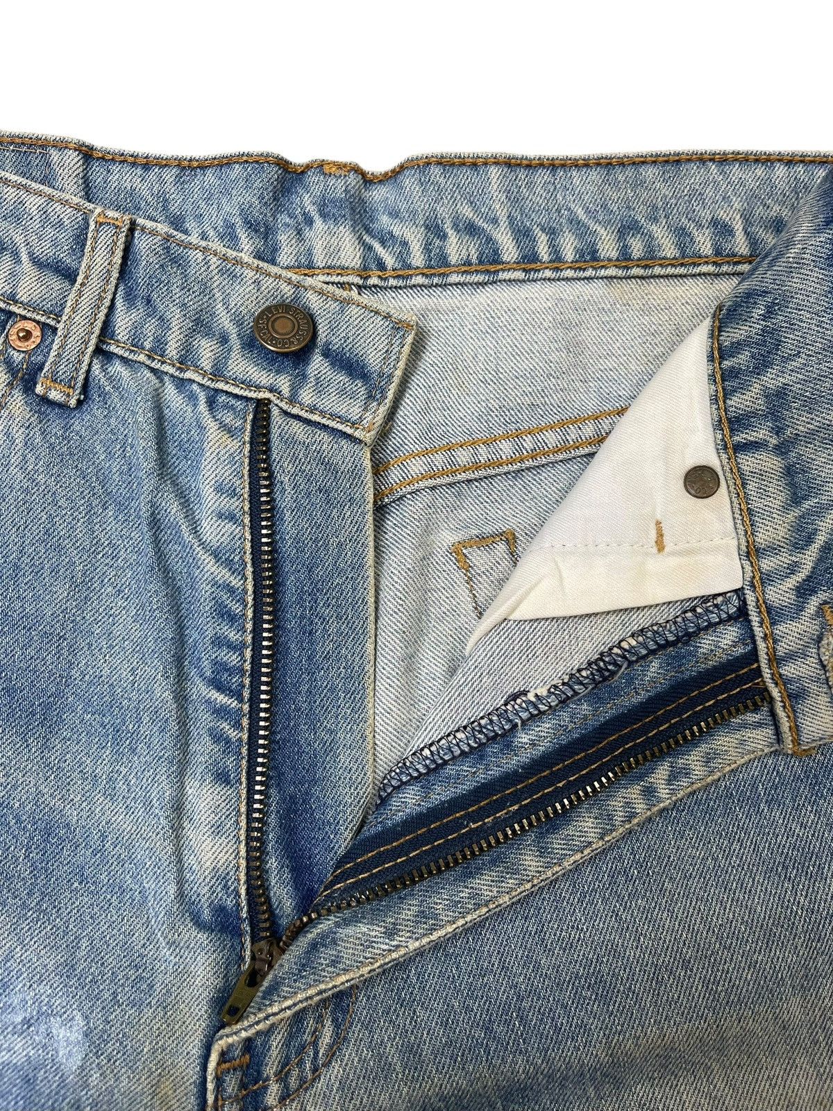 Levi's Vintage Levi’s 515 Distressed Jeans Straigt Cut Size US 32 / EU 48 - 7 Thumbnail