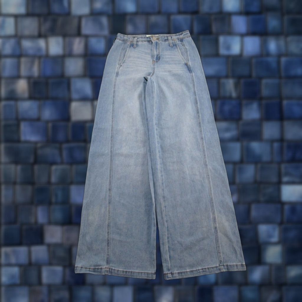 Vintage Celebrity Pink Jeans Women's 26 Blue Denim Wide-Leg Stretch 5-Pocket Re Generation SZ 3/26 Size 26" / US 2 / IT 38 - 1 Thumbnail