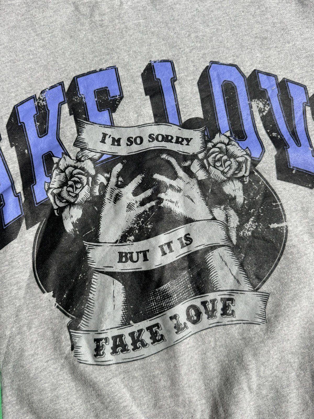 Band Tees BTS Oversized Band “Fake Love” Seeatshirt Size US L / EU 52-54 / 3 - 6 Thumbnail