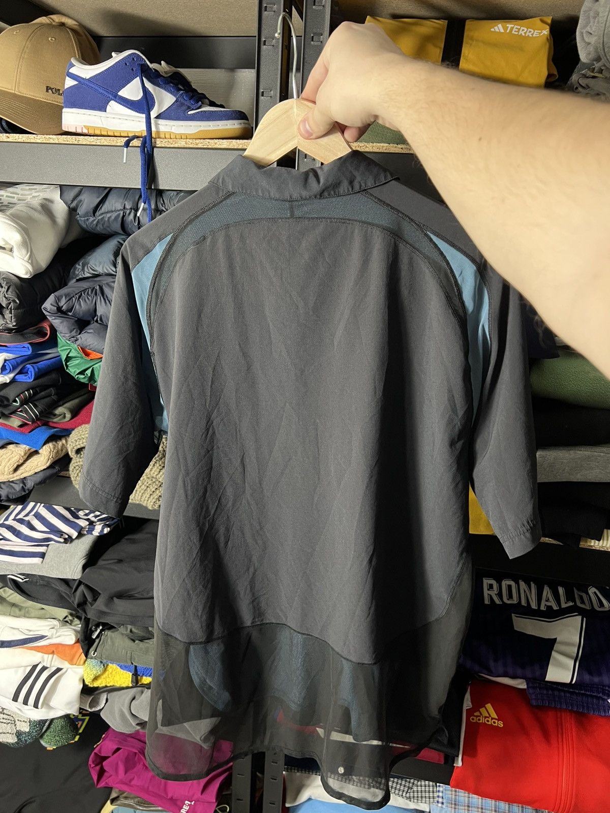 Nike Vintage Nike Agassi Challenge Court Polo US Open 2002 Tennis Size US L / EU 52-54 / 3 - 15 Thumbnail