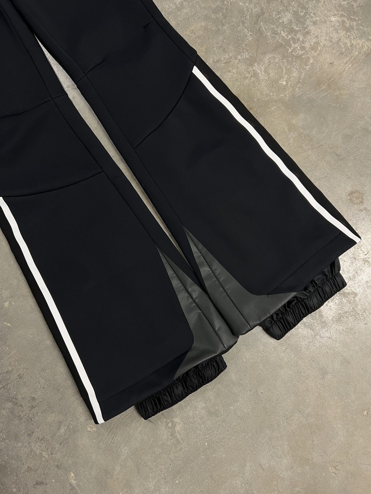 Fendi Women's Fendi Ski Snowboard Pants Softshell Black Size 29" - 2 Thumbnail