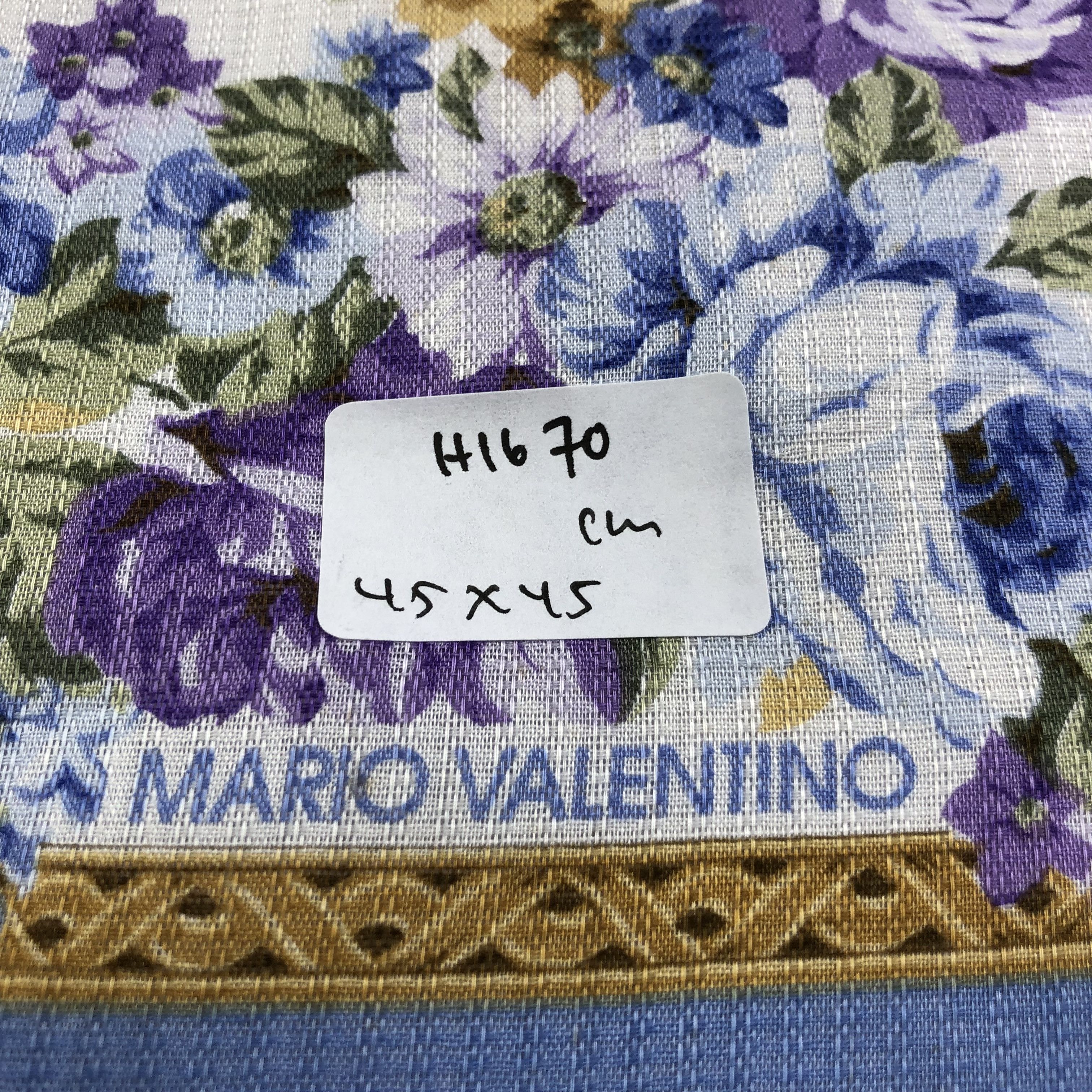 Mario Valentino × Vintage Mario Valentino Handkerchief Neckerchief Bandana H1670 Size ONE SIZE - 9 Thumbnail