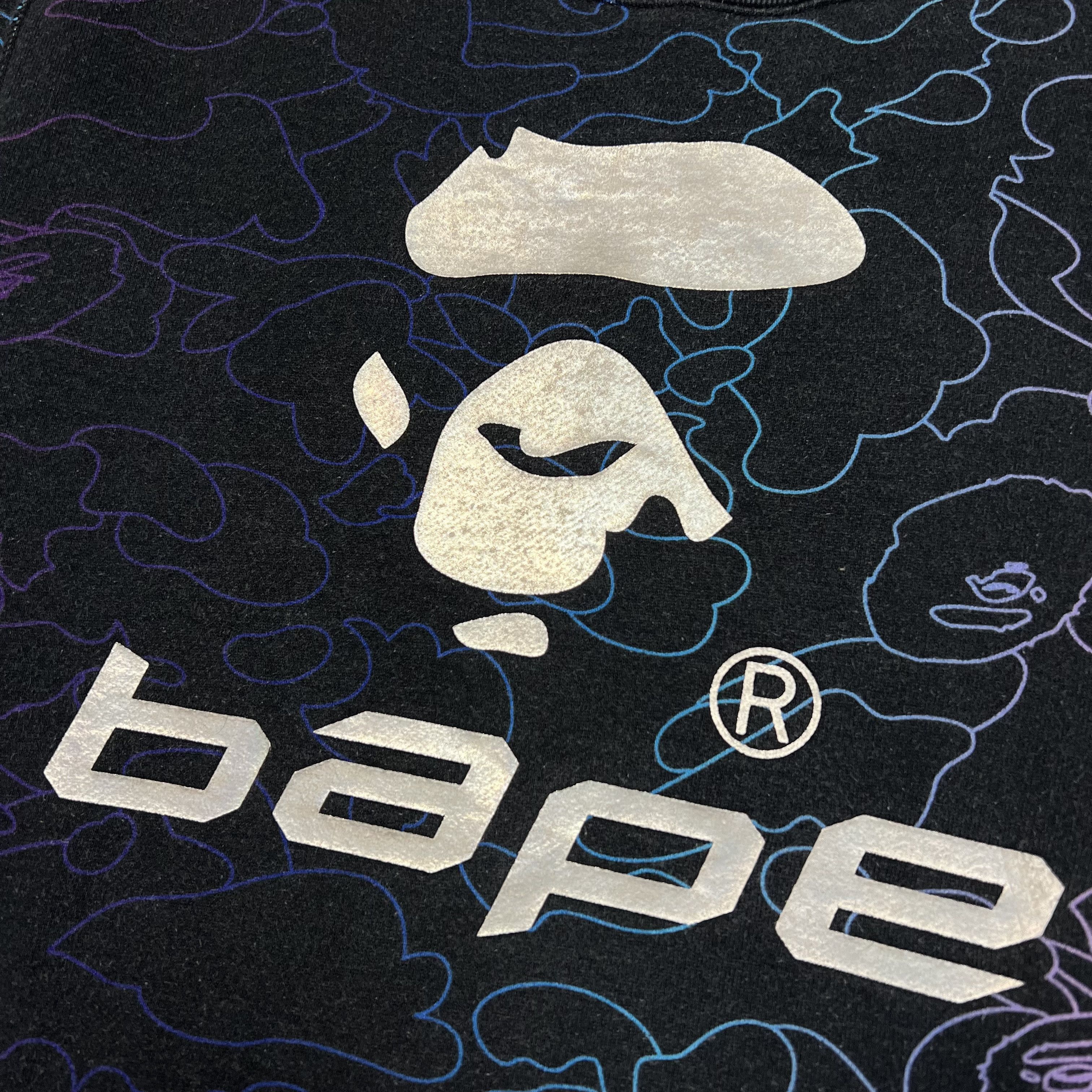 Bape A Bathing Ape Rainbow Stencil Reflective Logo Sweatshirt Size US L / EU 52-54 / 3 - 3 Thumbnail