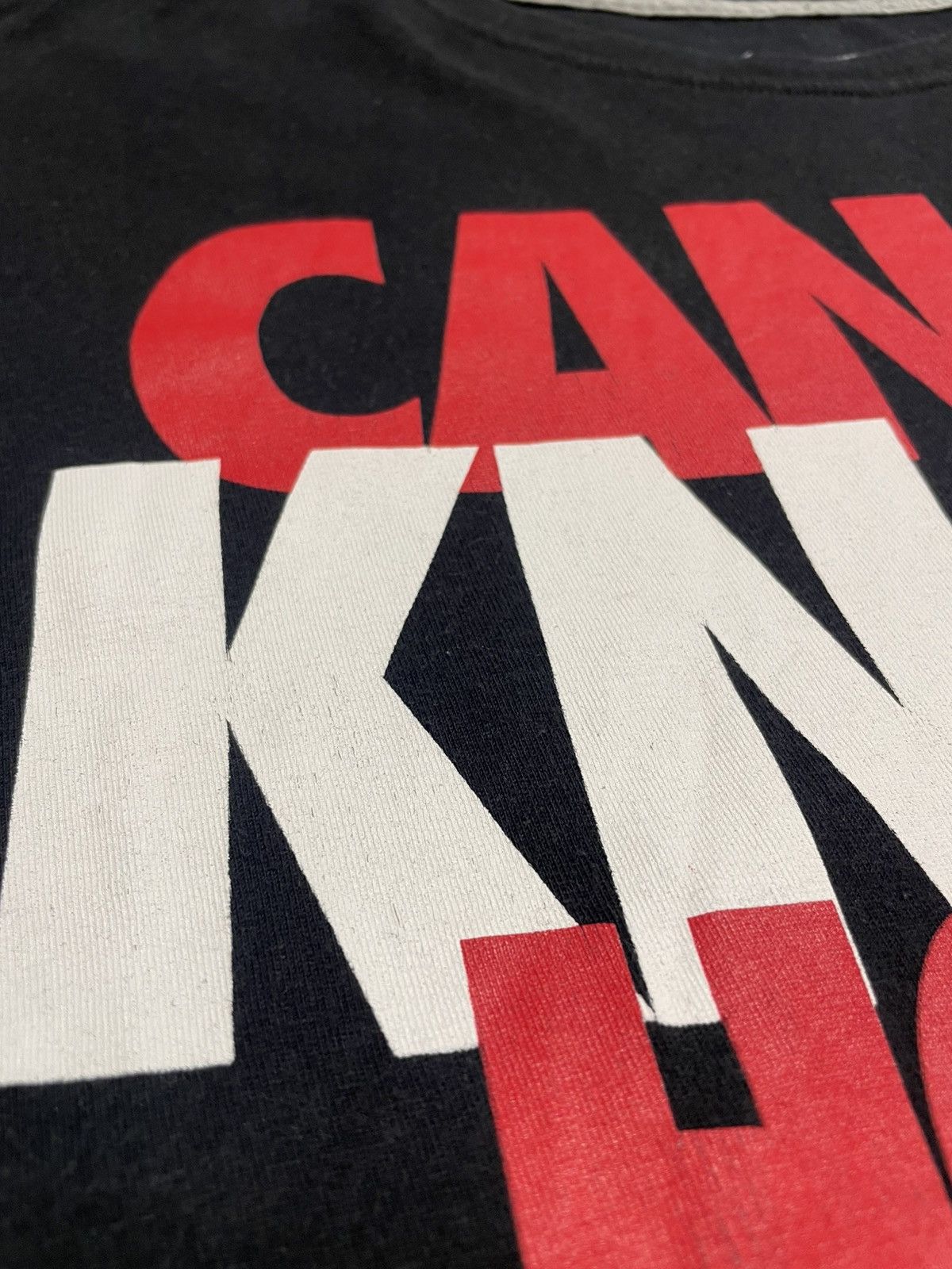 Nike Vintage Nike Canada Knows Hockey T-Shirt Size US L / EU 52-54 / 3 - 8 Thumbnail