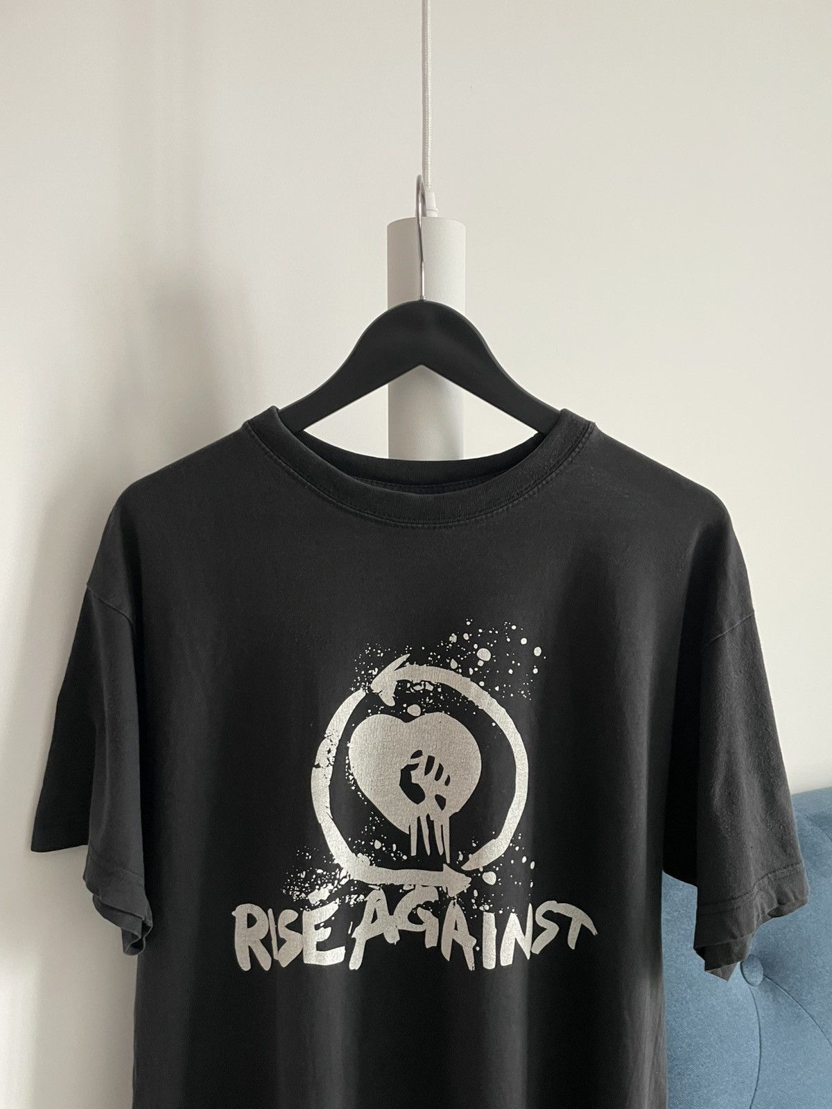 Band Tees Vintage Rise Against 2006 The Sufferer & The Witness T-Shirt Size US M / EU 48-50 / 2 - 4 Thumbnail