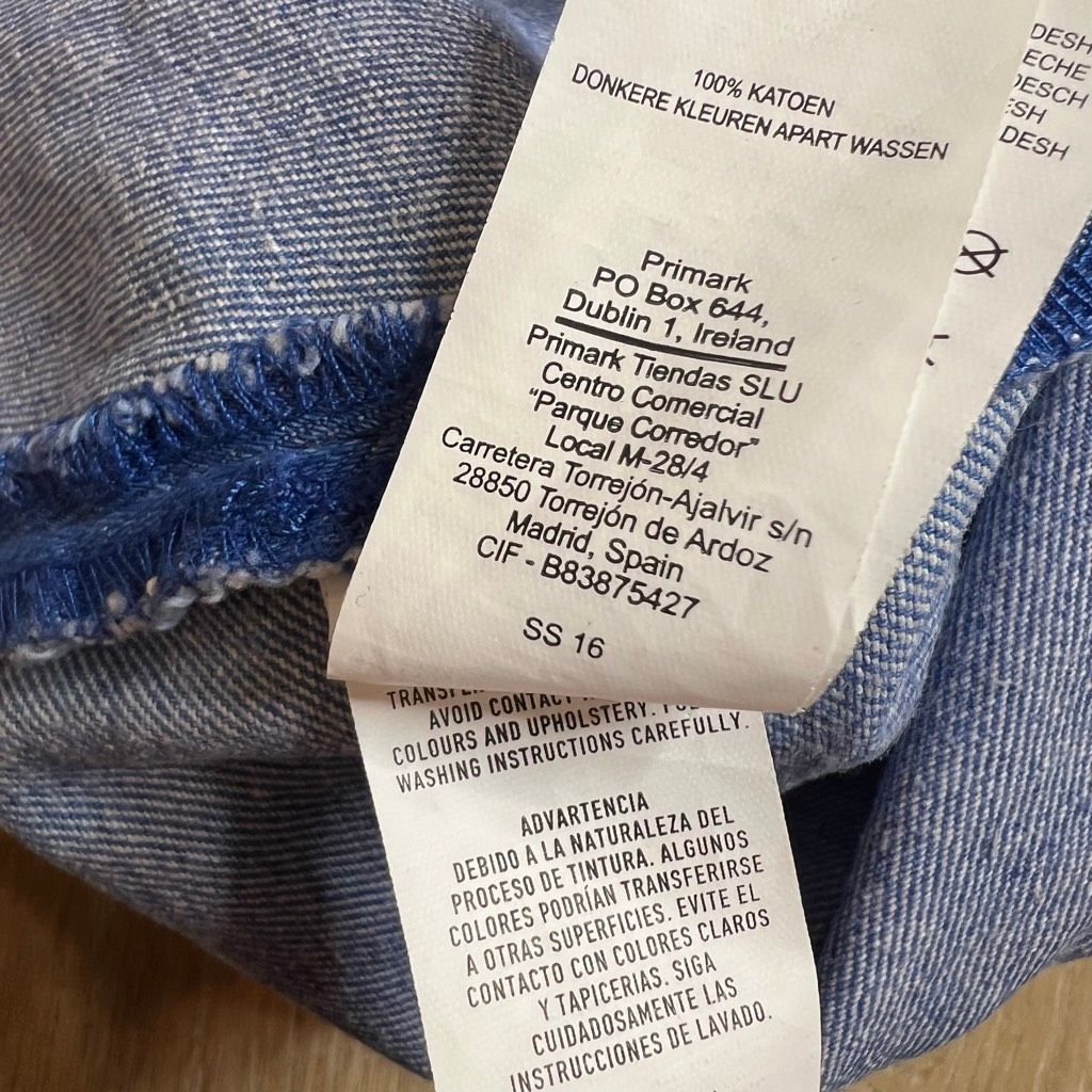 Other Atmosphere, Blue Wash w/ Fading Snap Away Denim Skirt 100% C Size 30" / US 8 / IT 44 - 8 Thumbnail