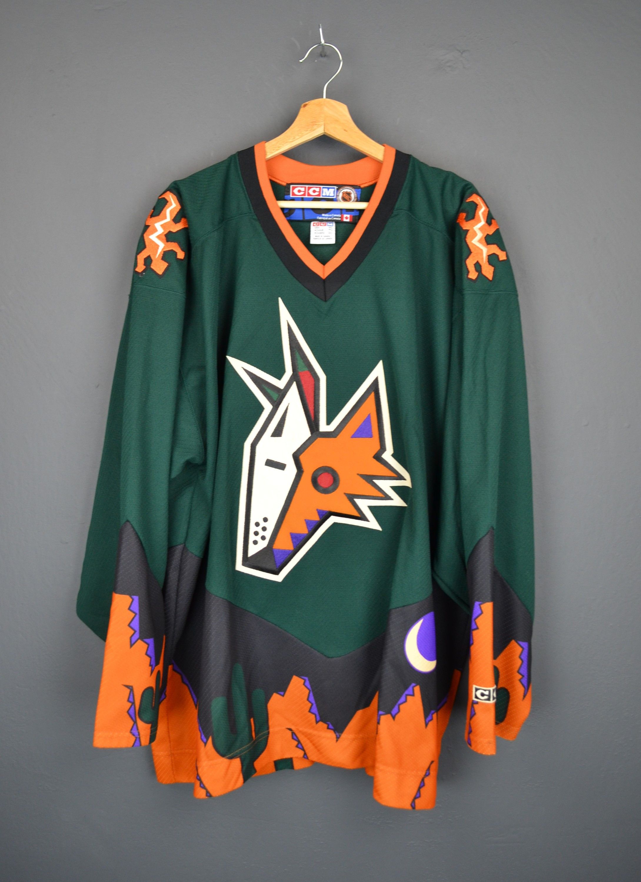 Ccm Phoenix Coyotes Vintage CCM Jersey Mens XXL Made in Canada Size US XXL / EU 58 / 5 - 1 Thumbnail