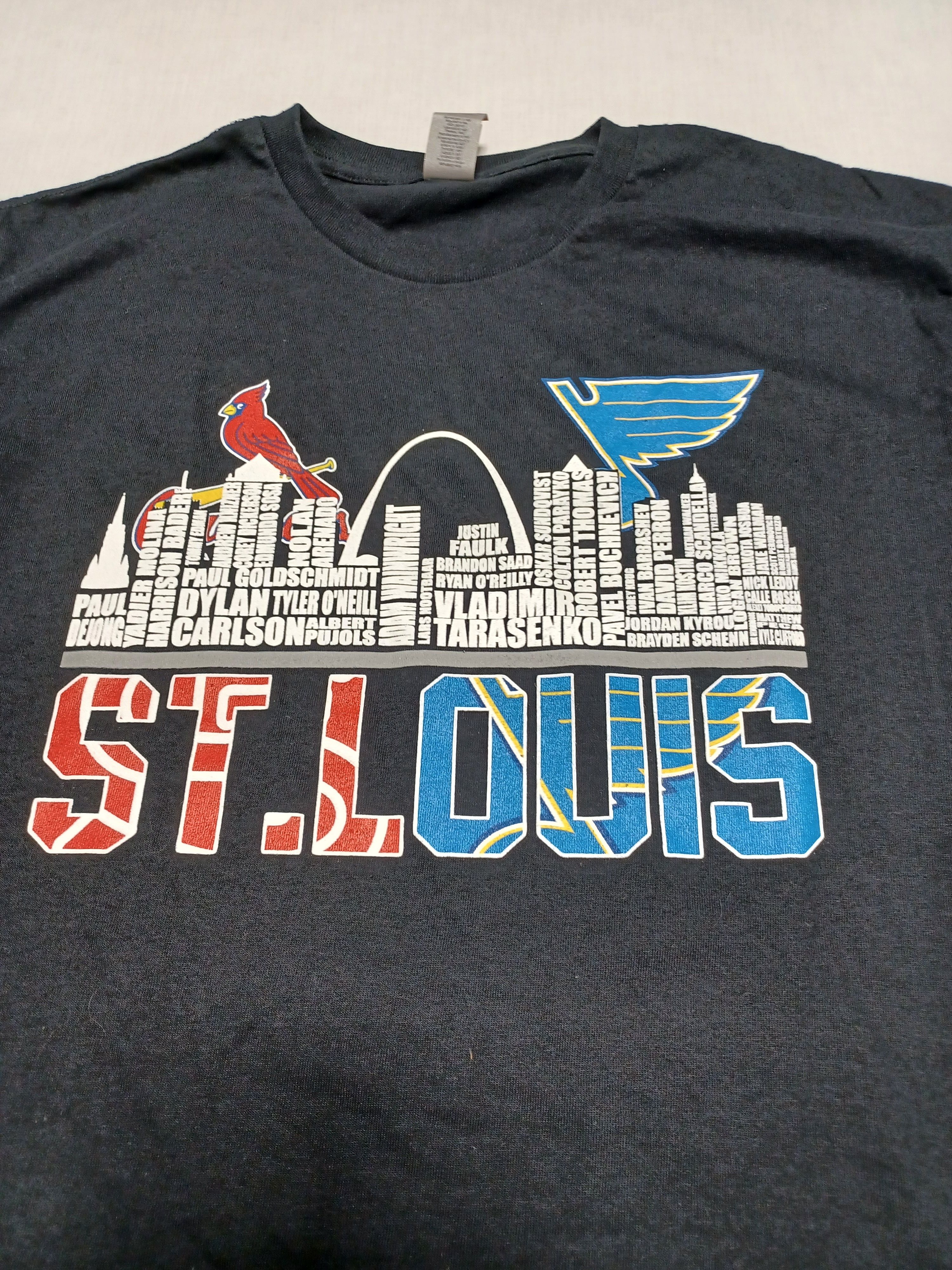 Gildan St Louis nhl and mlb printed gildan tee cardinals blues Size US L / EU 52-54 / 3 - 2 Thumbnail
