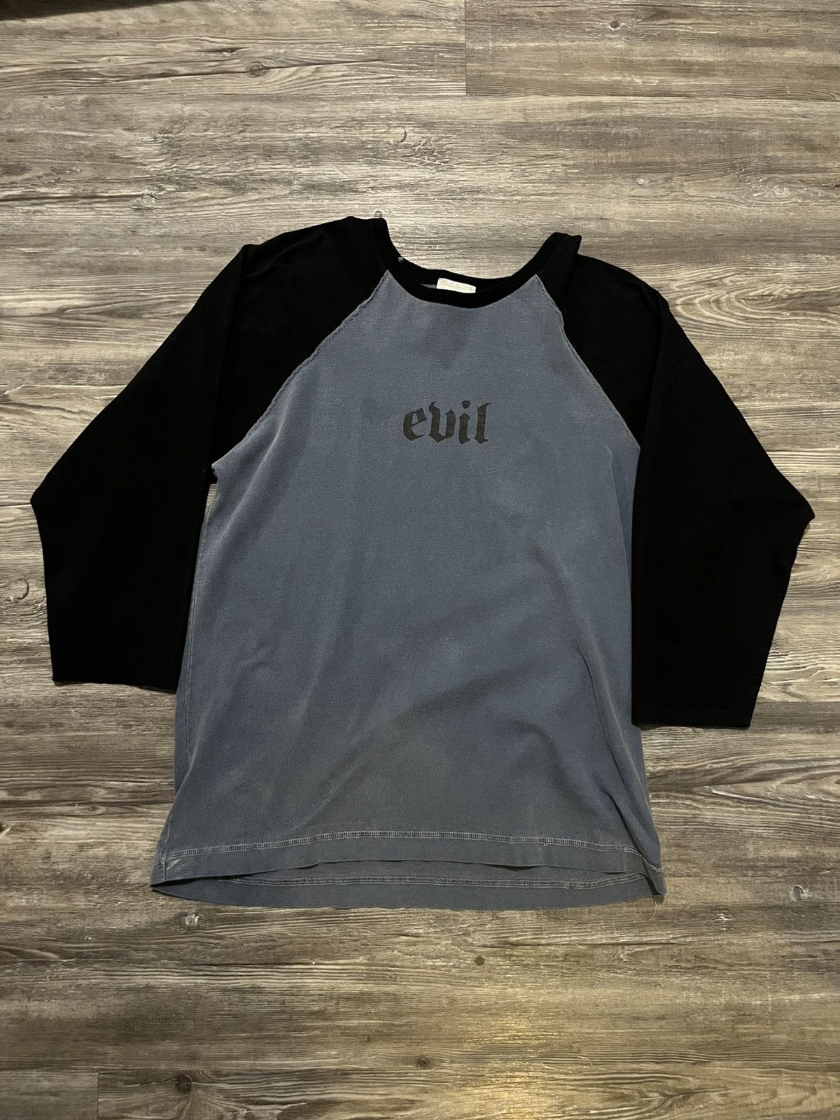 Disney Vintage Disney World Evil Chernabog Tee Size US M / EU 48-50 / 2 - 1 Thumbnail