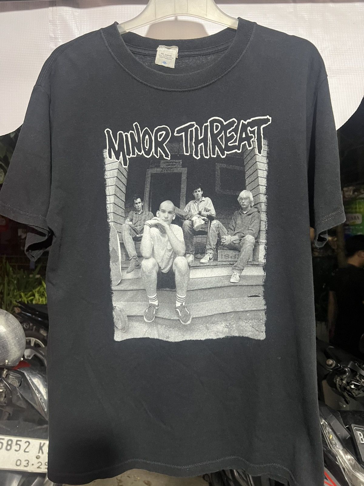 Band Tees Minor threat Size US M / EU 48-50 / 2 - 1 Thumbnail