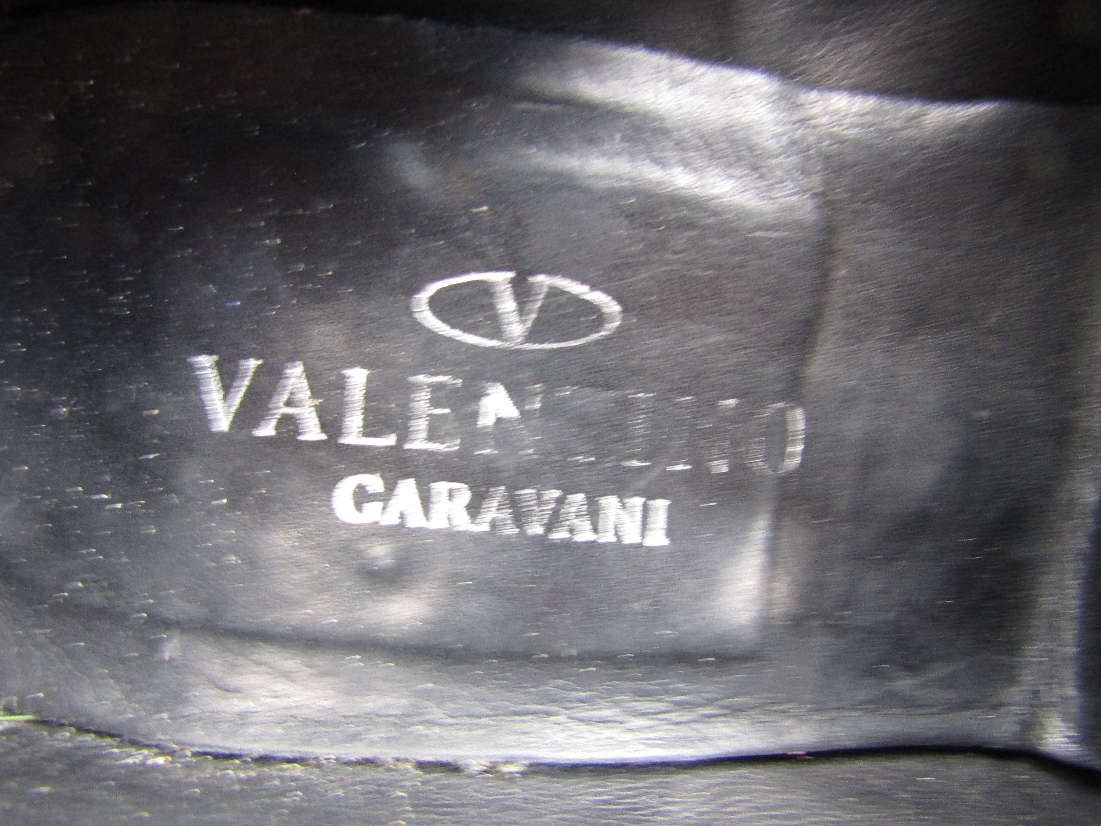 Valentino RARE Valentino Garavani Men's Black V-Logo Loafers Driving Size US 8 / EU 41 - 3 Thumbnail
