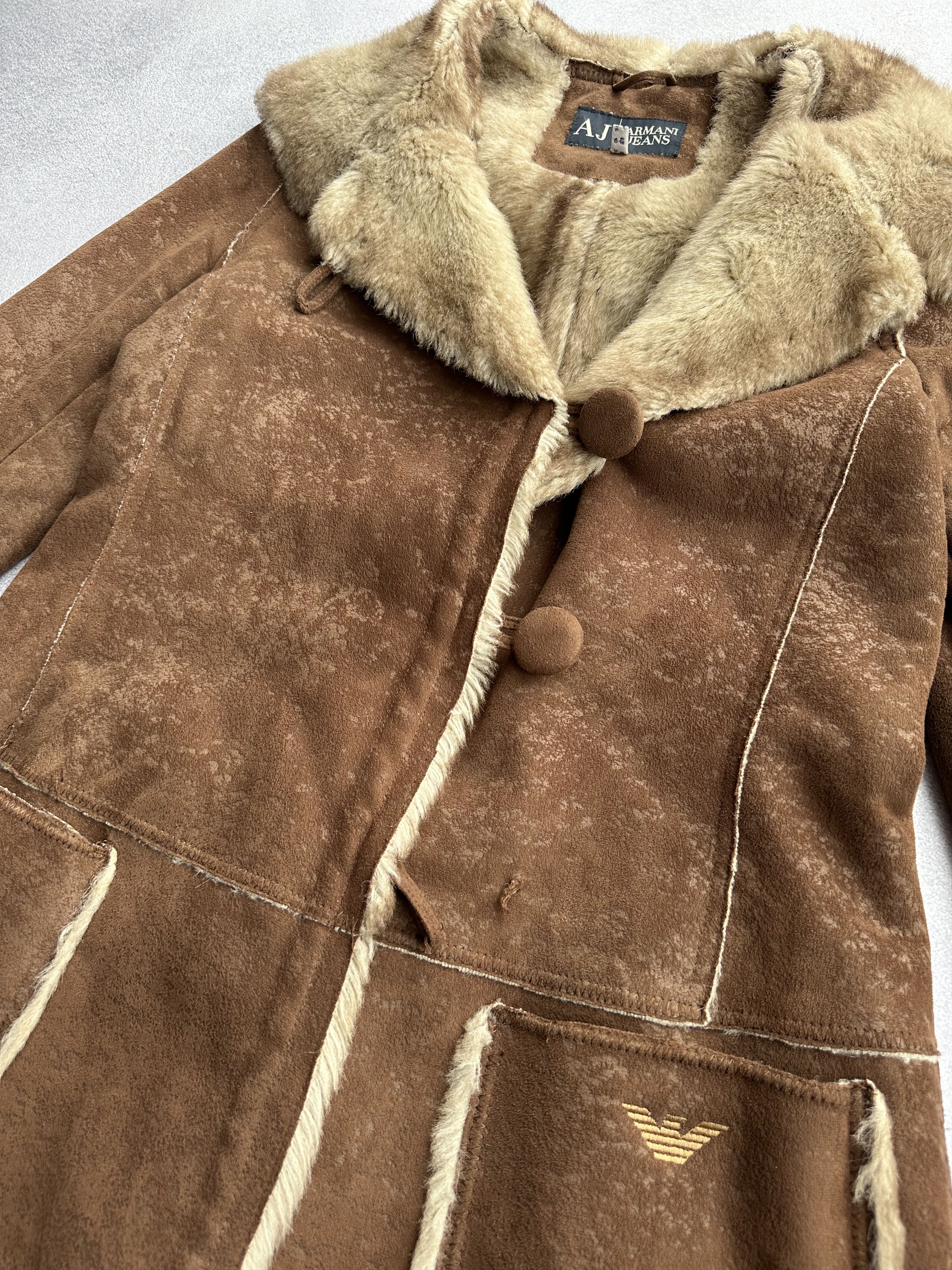 Armani × Japanese Brand × Vintage Vintage Armani Jeans Sheepskin Fur Woman Jacket Size M / US 6-8 / IT 42-44 - 13 Thumbnail