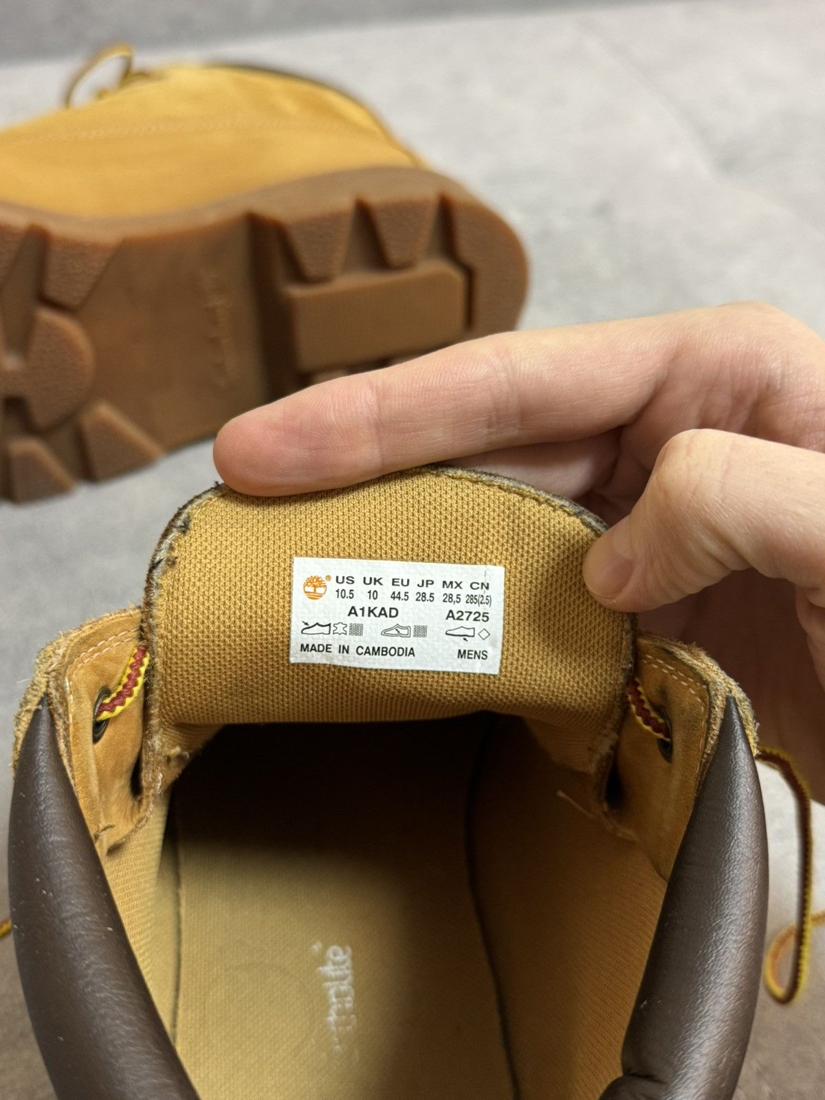 Timberland × Vintage Timberland ankle boots shoes suede leather 10 10.5 44.5 size Size US 10.5 / EU 43-44 - 9 Thumbnail