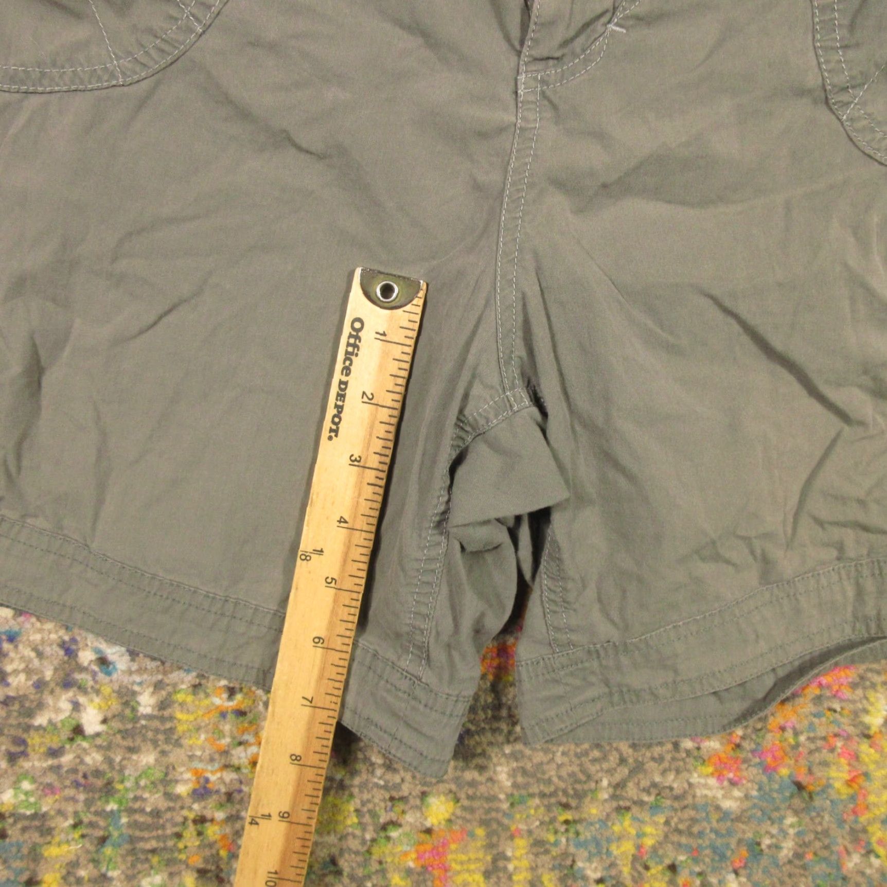 Vintage Kuhl Shorts Women 14 Gray Hiking Cotton Nylon Performance Stretch Zip Pocket 38x7 Size 36" / US 14 / IT 50 - 6 Thumbnail
