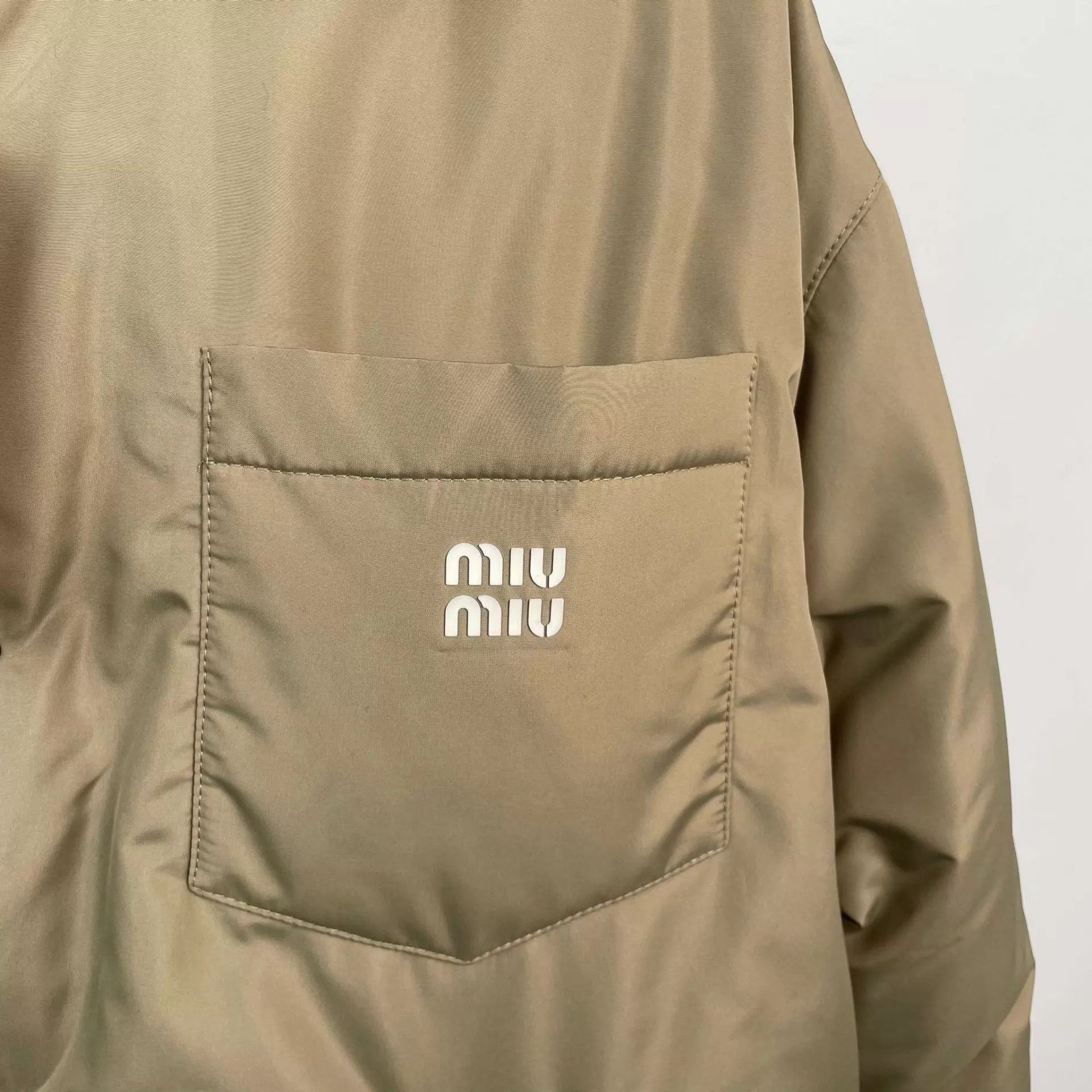 Miu Miu MIU MIU women's khaki puffer jacket size 36 Size XS / US 0-2 / IT 36-38 - 8 Thumbnail