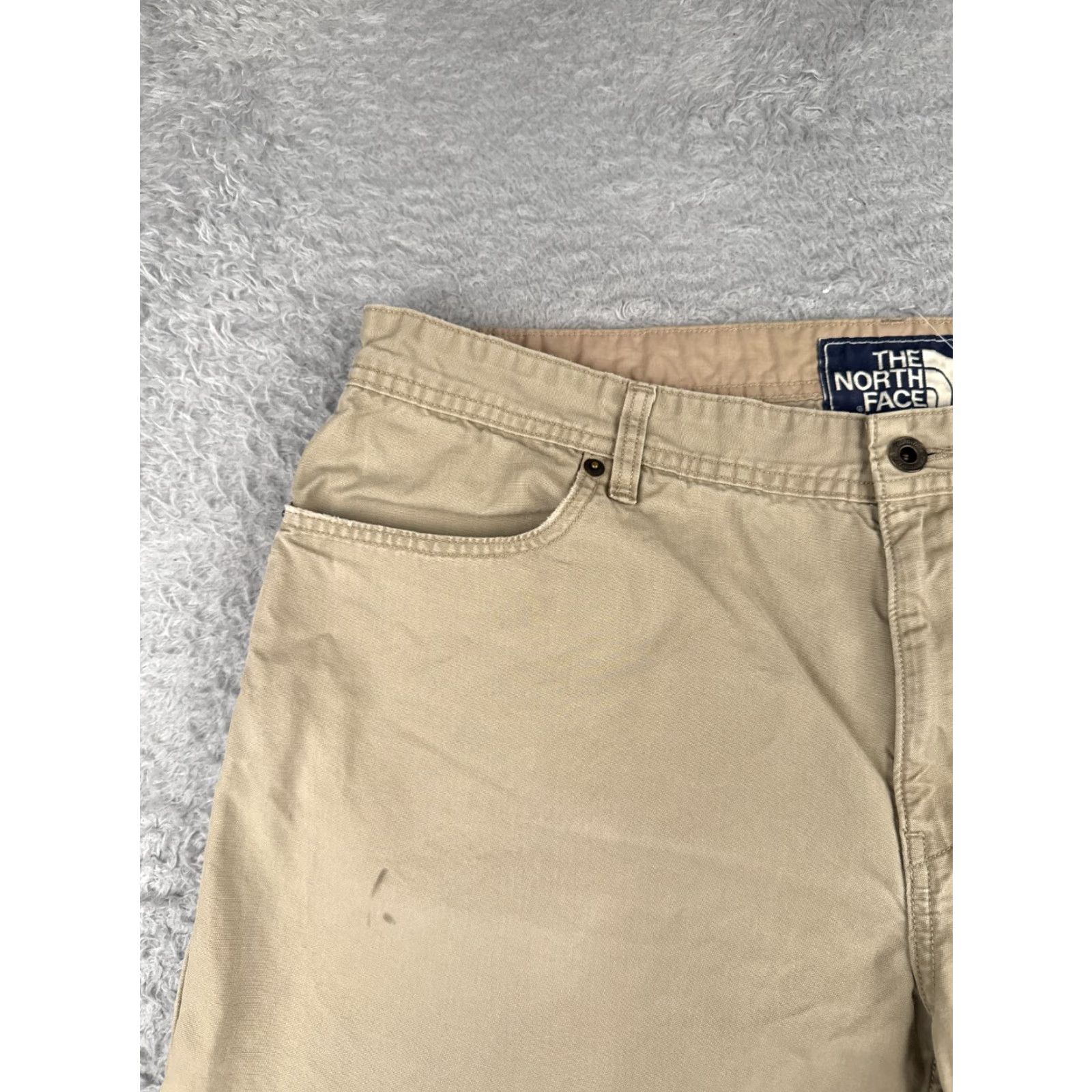 The North Face The North Face Men's Chino Shorts 38 Beige 10in Inseam Casual Outdoor Size US 38 / EU 54 - 4 Thumbnail