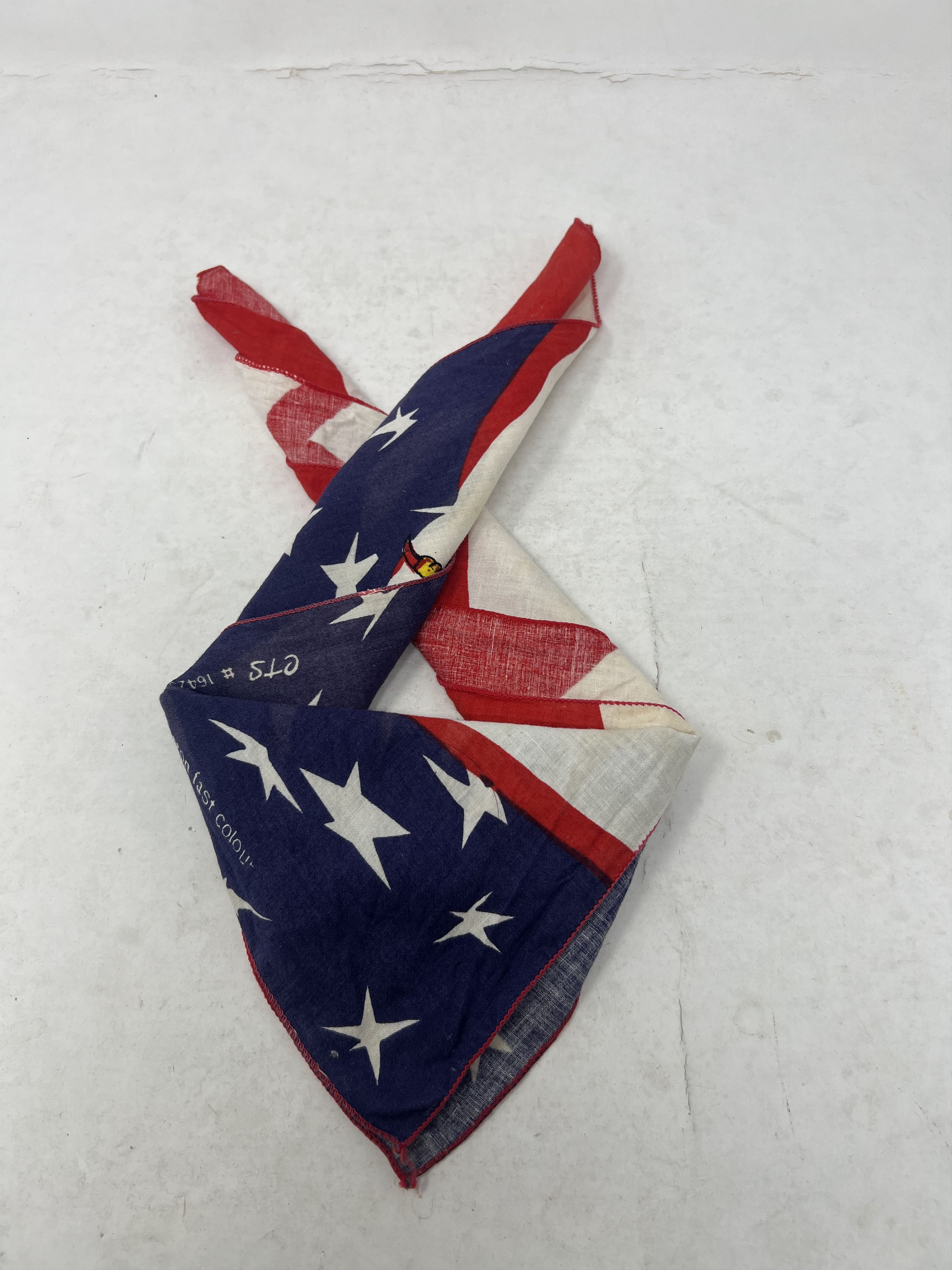 Vintage Vintage Blad Eagle over American Flag Bandana Handkerchief Size ONE SIZE - 3 Thumbnail