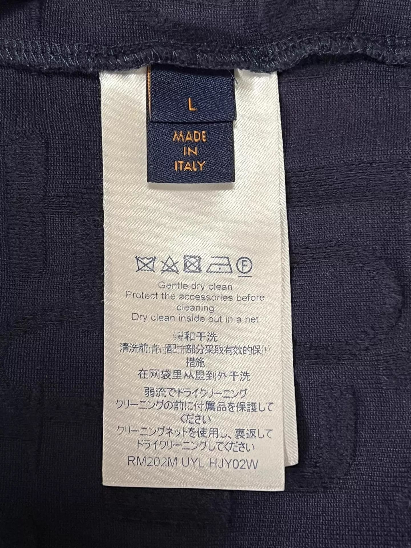 Louis Vuitton Louis Vuitton short-sleeve embossed navy L Polo Size US L / EU 52-54 / 3 - 6 Thumbnail