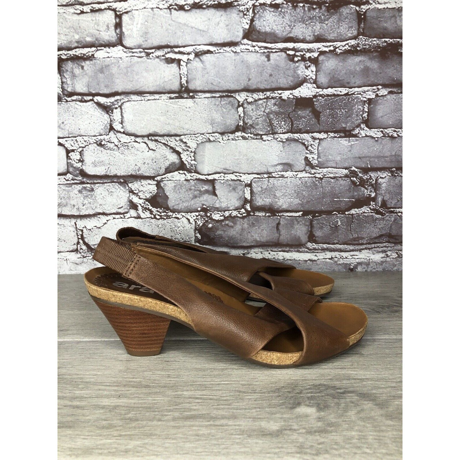 Other Ara Brown Leather Cross Strap Wooden Stacked Heel Sandals Wo Size US 8 / IT 38 - 3 Thumbnail