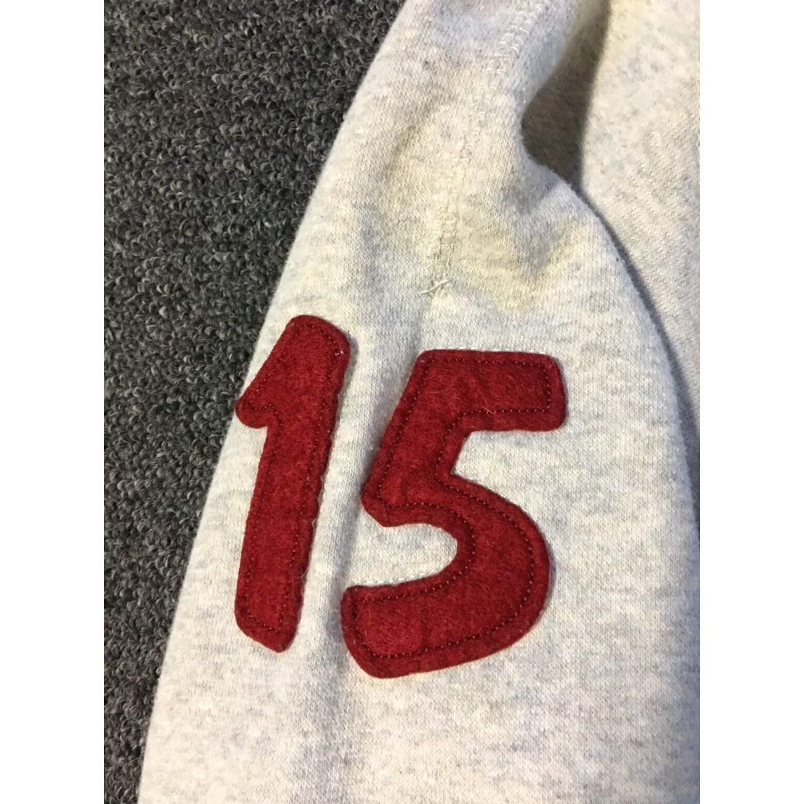 Champion VINTAGE Champion PKT #15 Sweatshirt L Basketball Gray Mens Sweatshirt 90s Sports NBA Retro Modern Hip Hop Logo Size US L / EU 52-54 / 3 - 3 Thumbnail