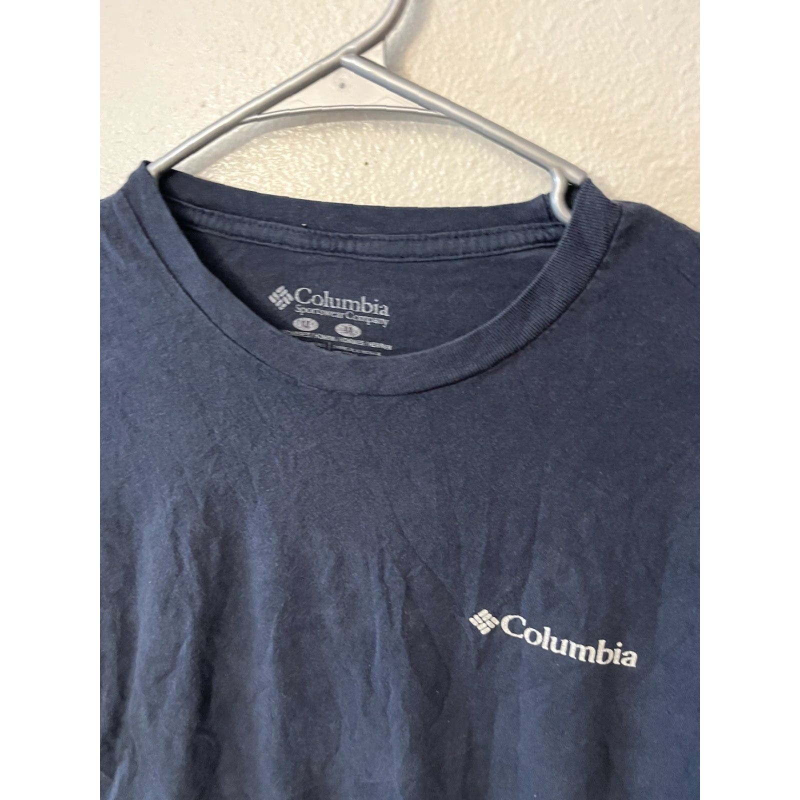 Logo 7 Columbia Logo Tee T Shirt Men's Medium Blue Graphic Crew Neck Short Sleeve All Seasons Lightweight Logo Fish Boat American Columbia PFG Vintage No Size US M / EU 48-50 / 2 - 2 Thumbnail