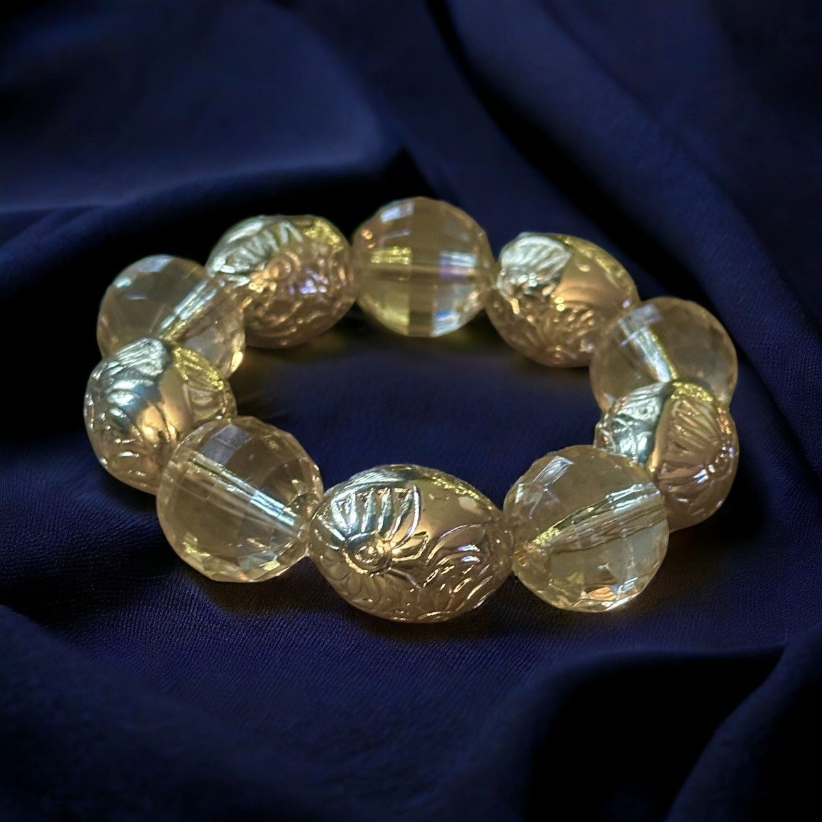 Other Chunky gold and clear bead stretch bracelet Size ONE SIZE - 1 Thumbnail