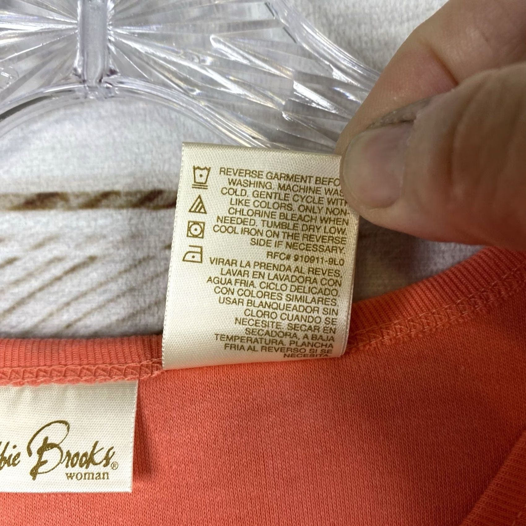 Vintage Bobbie Brooks Top Womens 18W 20W Coral Embroidered Tee Shirt Stretch NWT Modern Geometric Short Sleeve Adult Womens Size XXL / US 16-18 / IT 52-54 - 4 Thumbnail