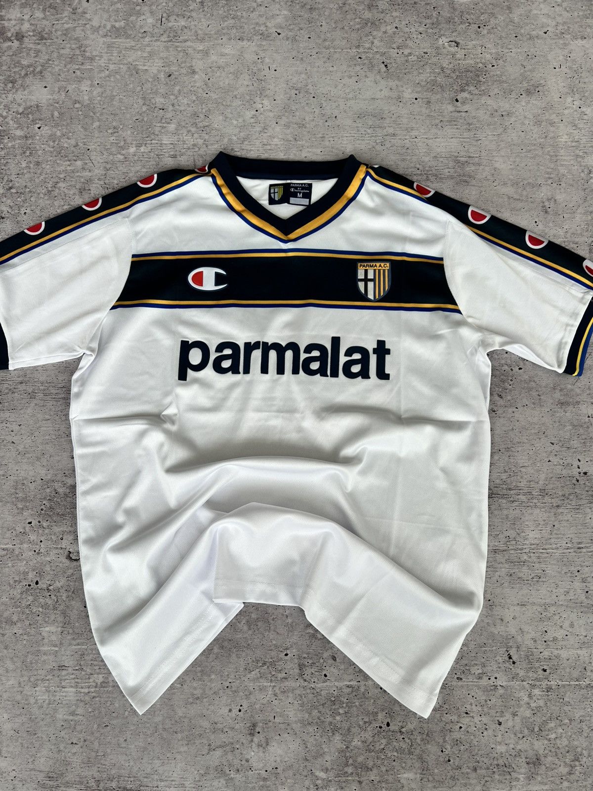 Champion Champion Parma 2002/2003 Away Jersey Size US M / EU 48-50 / 2 - 4 Thumbnail