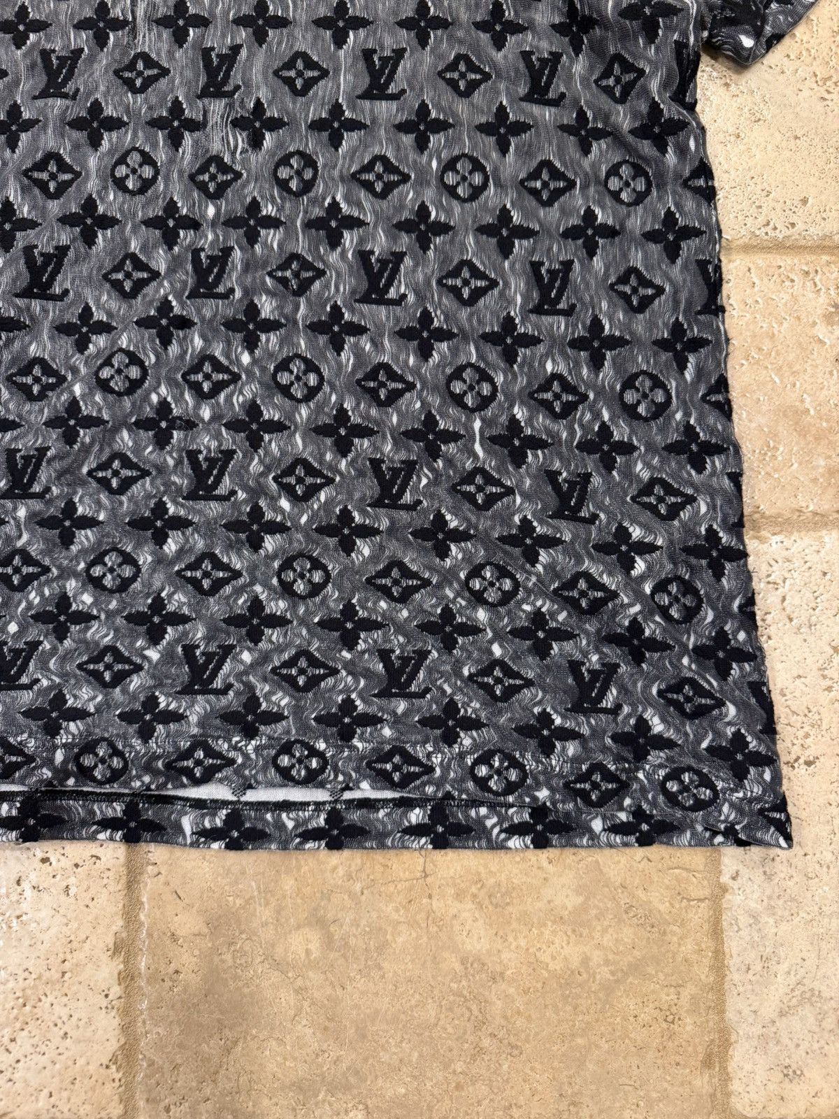 Louis Vuitton Louis Vuitton x Virgil Abloh 2022 Monogram Mesh T-Shirt Size US XXL / EU 58 / 5 - 8 Thumbnail