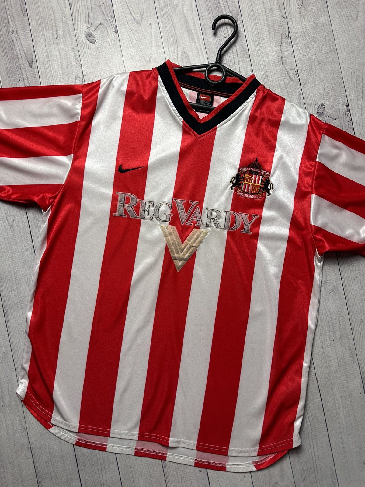 Vintage Vintage Nike Sunderland soccer jersey size L striped Size US L / EU 52-54 / 3 - 2 Thumbnail